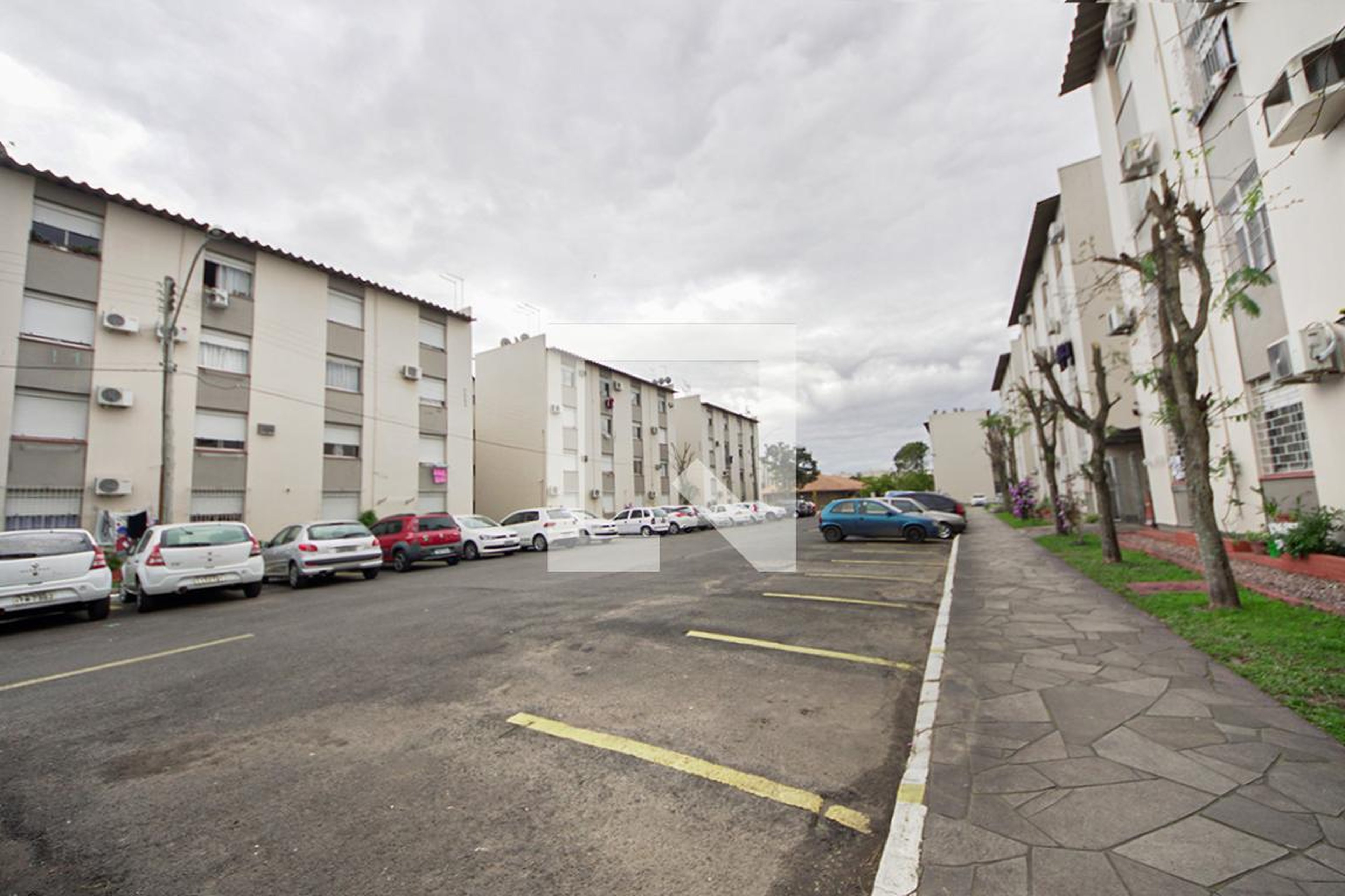 Condomínio - Charrua