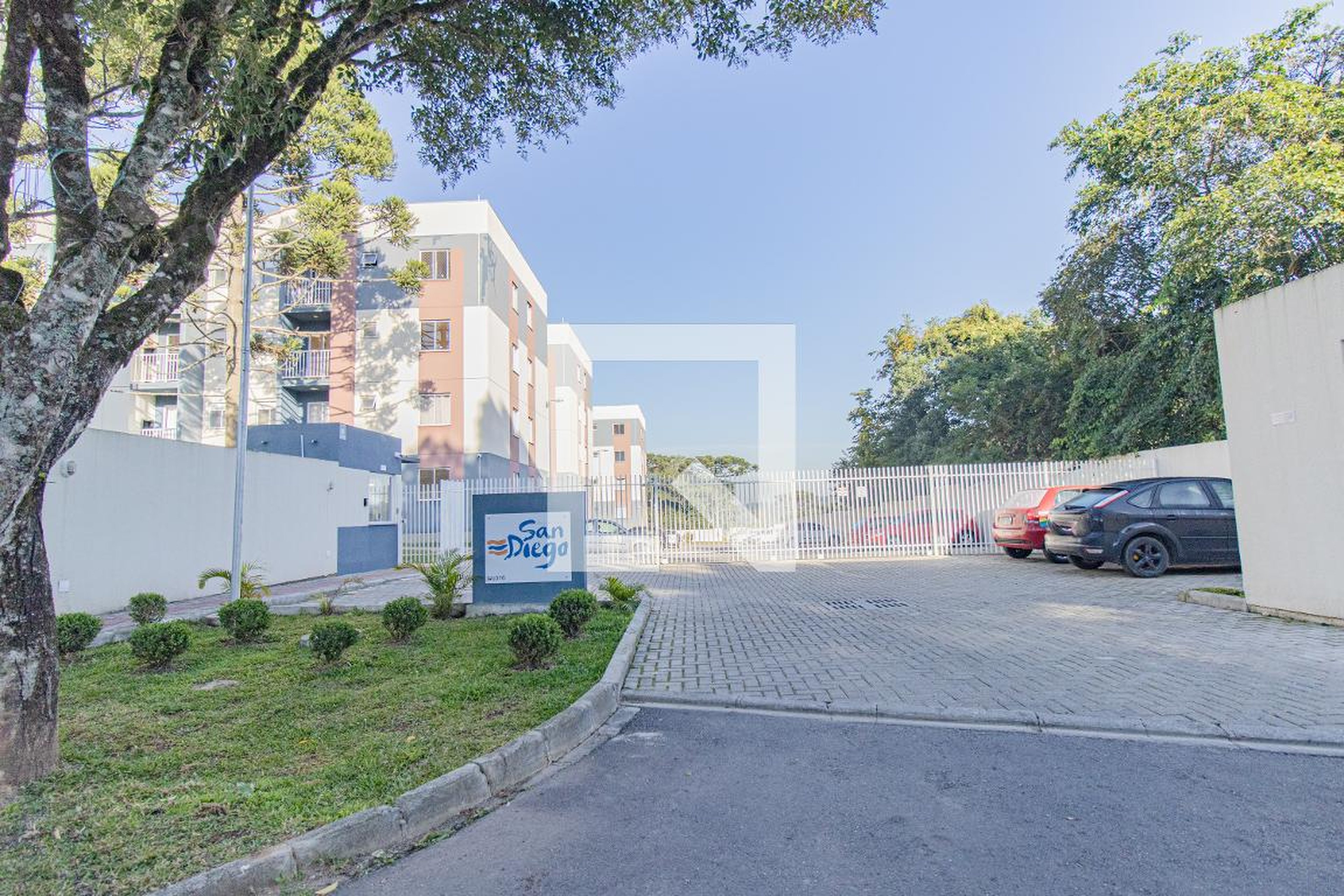 Fachada do Condomínio Condomínio em Rua Nestor Pereira de Castro, 365