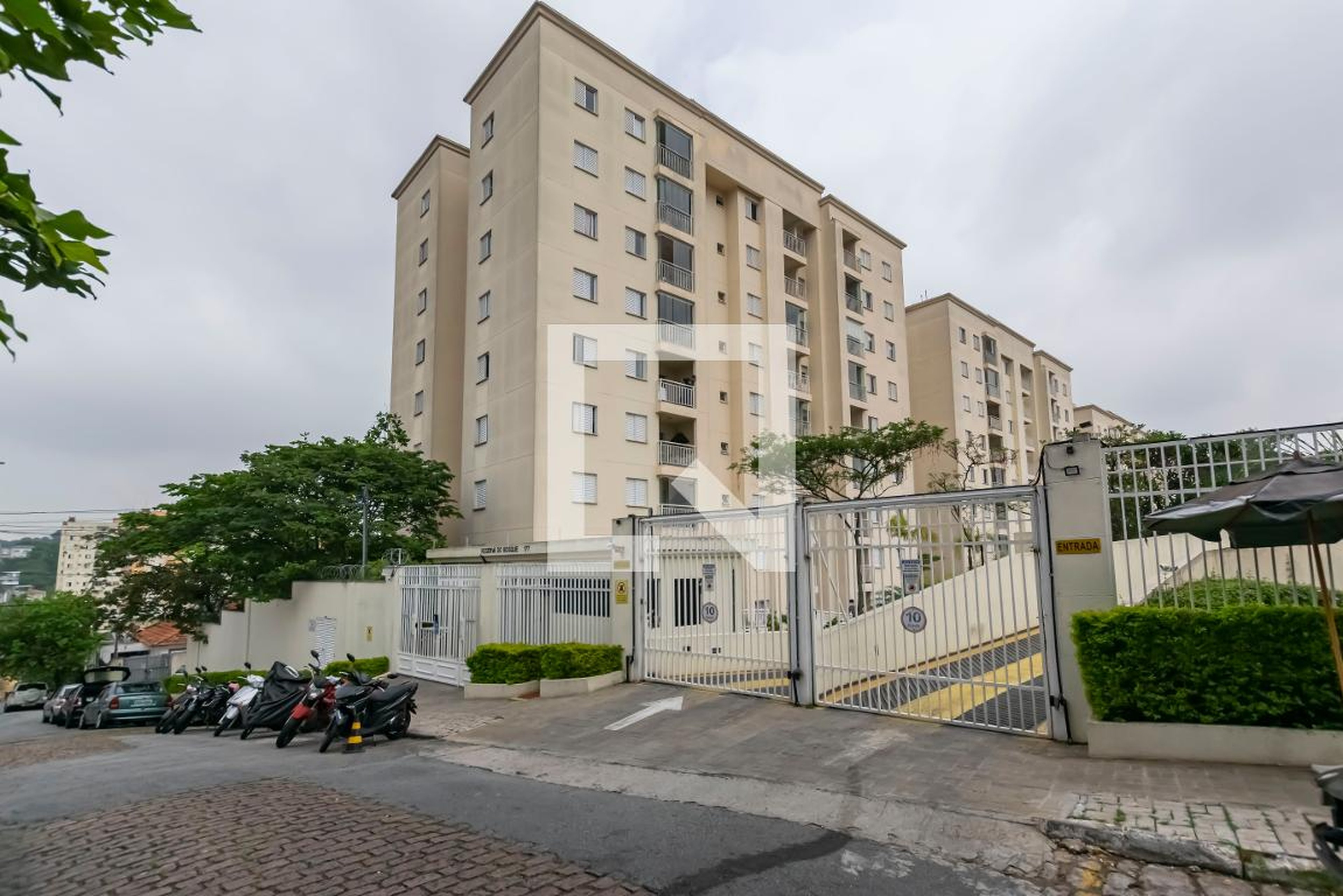 Fachada Condomínio Reserva do Bosque