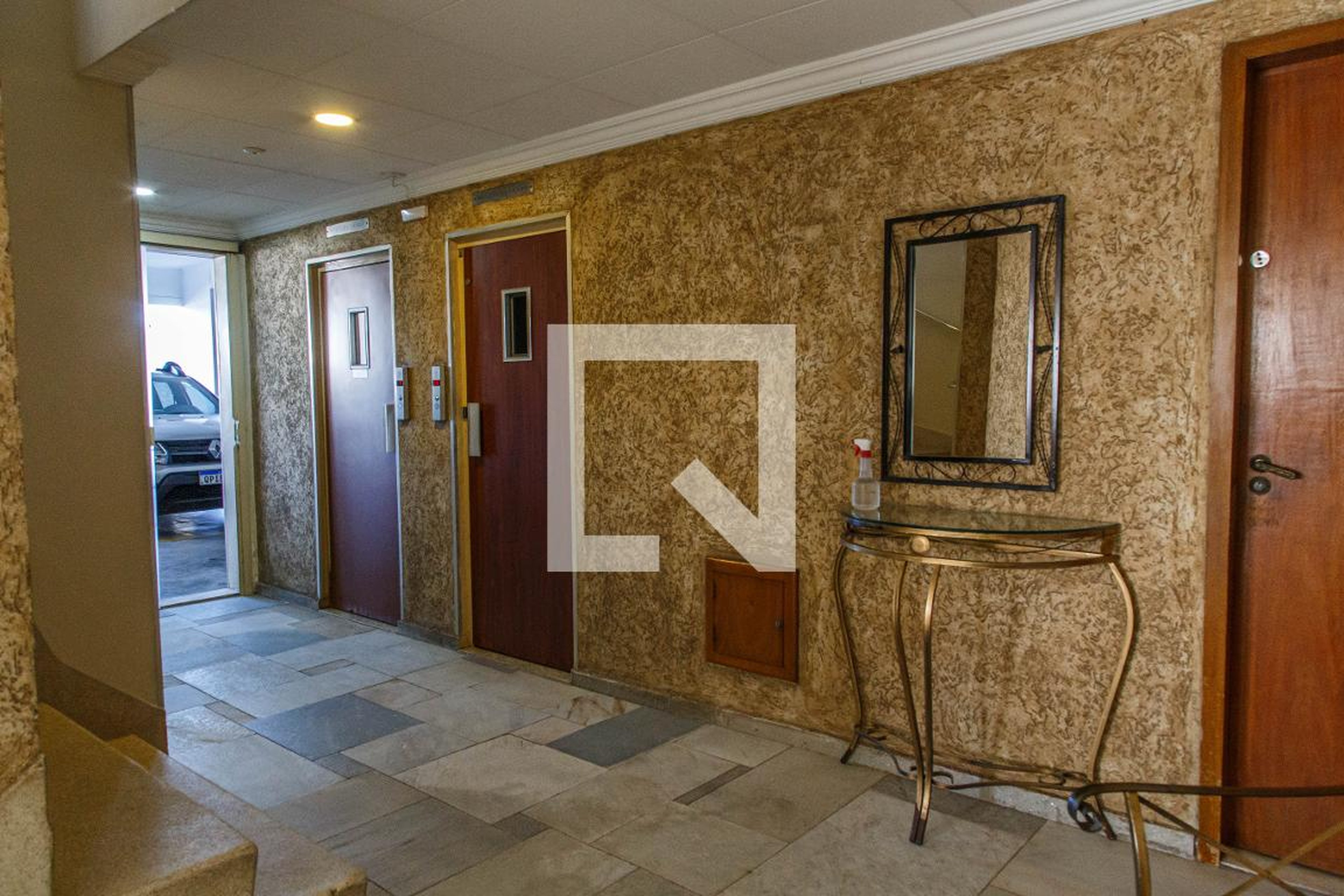 Hall de Entrada - Toledo Barbosa