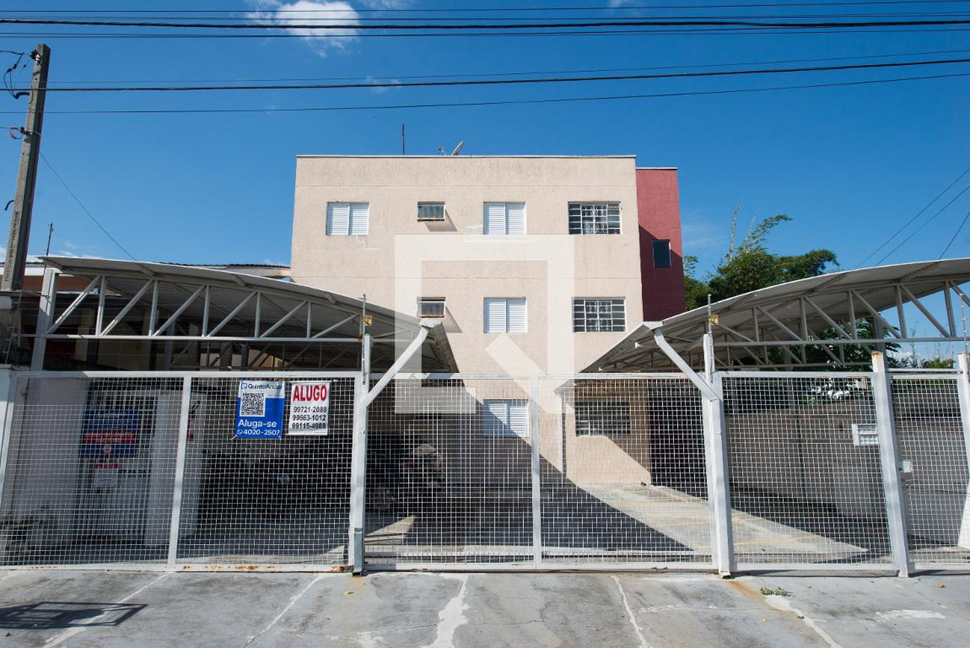 Fachada do Condomínio Edifício Mantiqueira 1