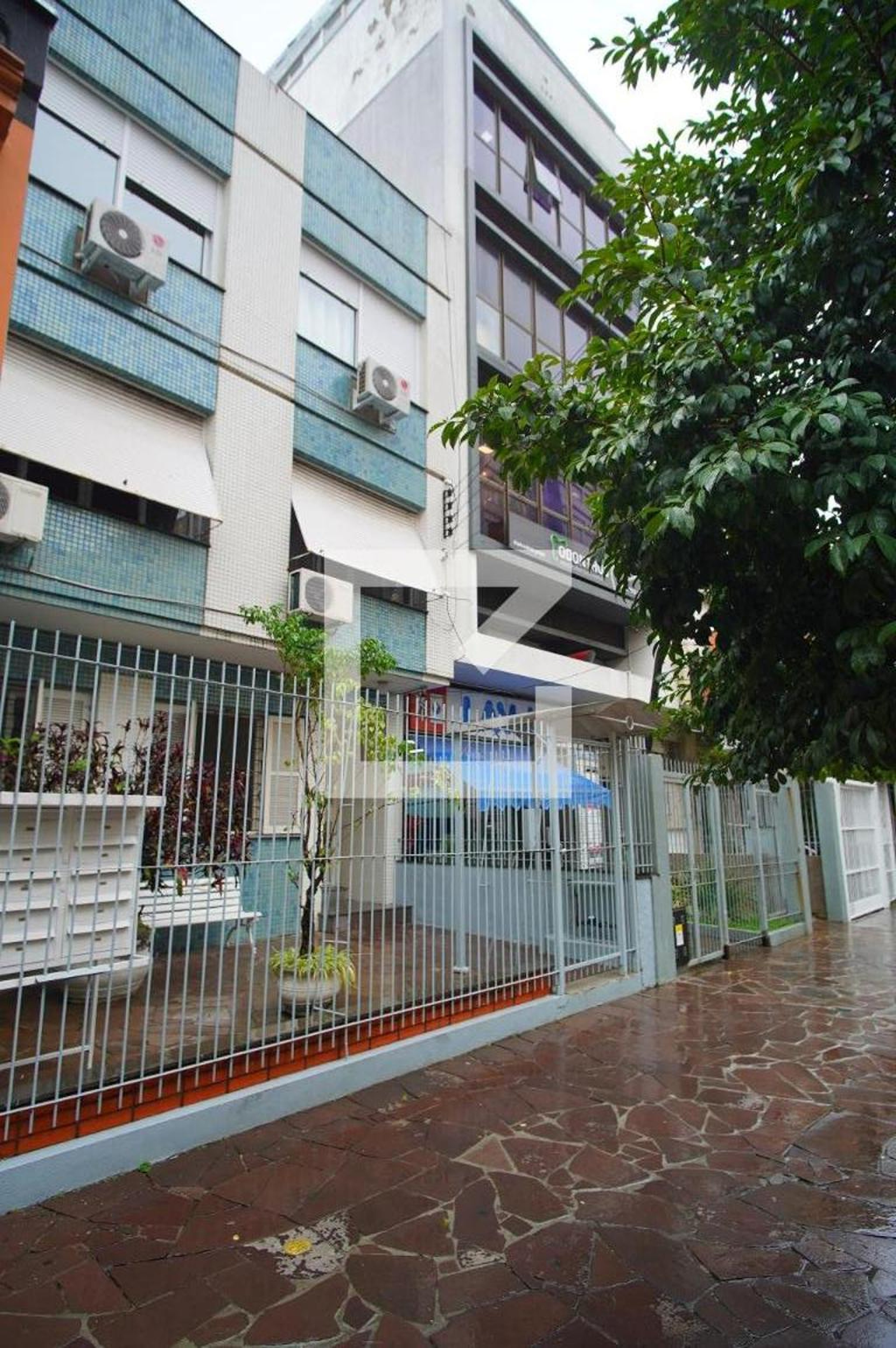 Fachada Condomínio em Rua Felipe Camarão, 686