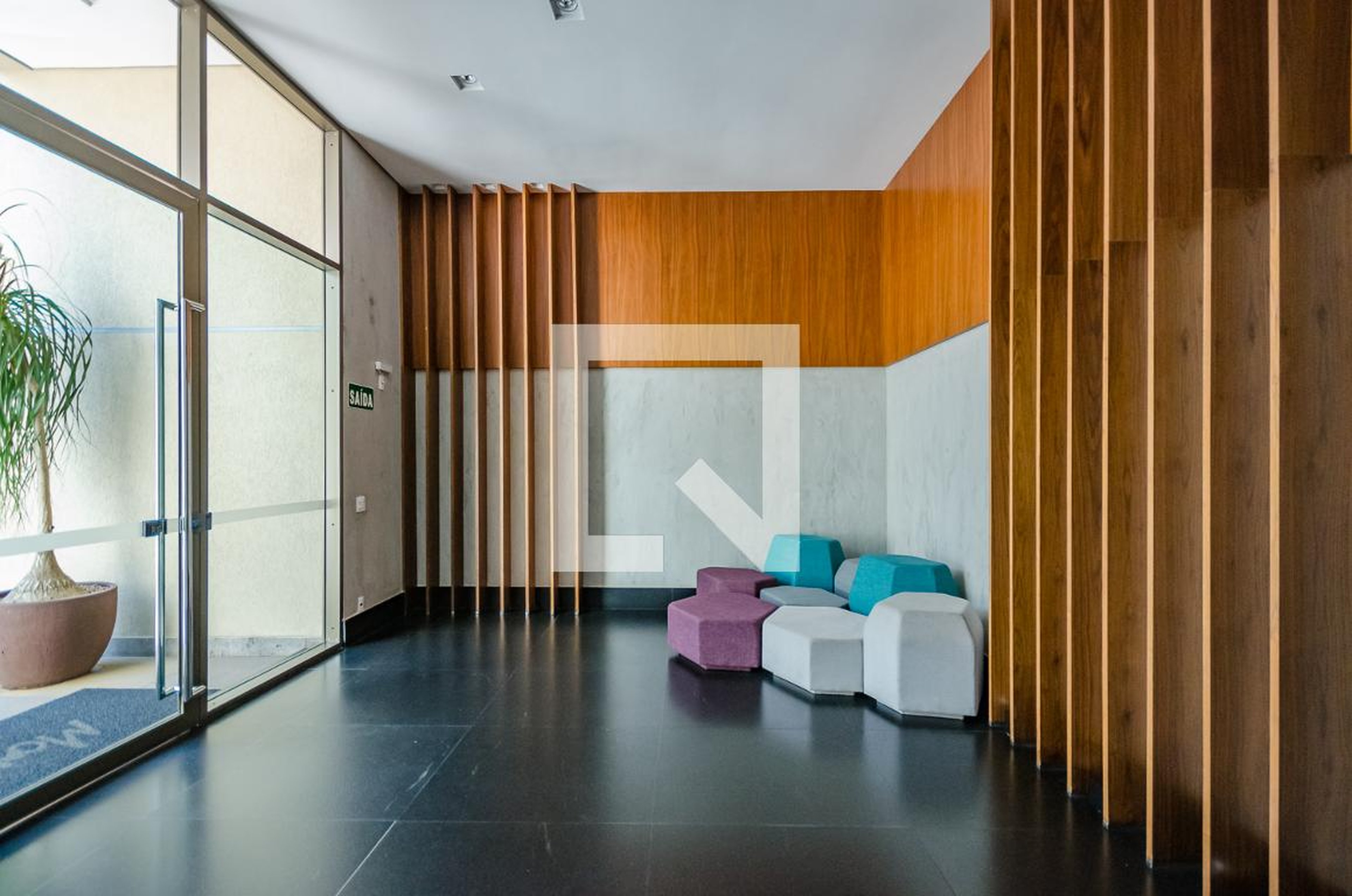 Hall - Edifício Mont Blanc