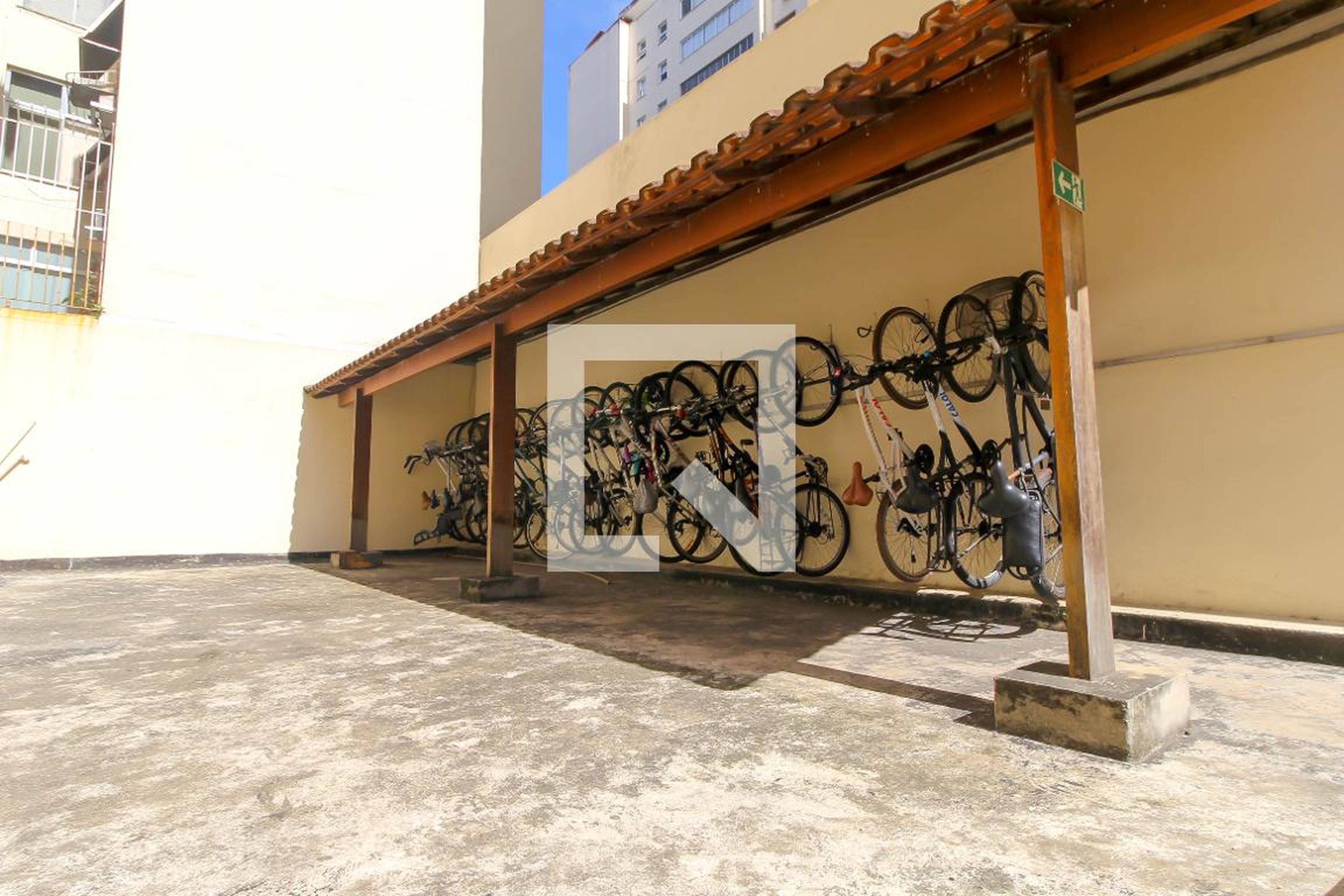 Bicicletario - Edificio Siwa