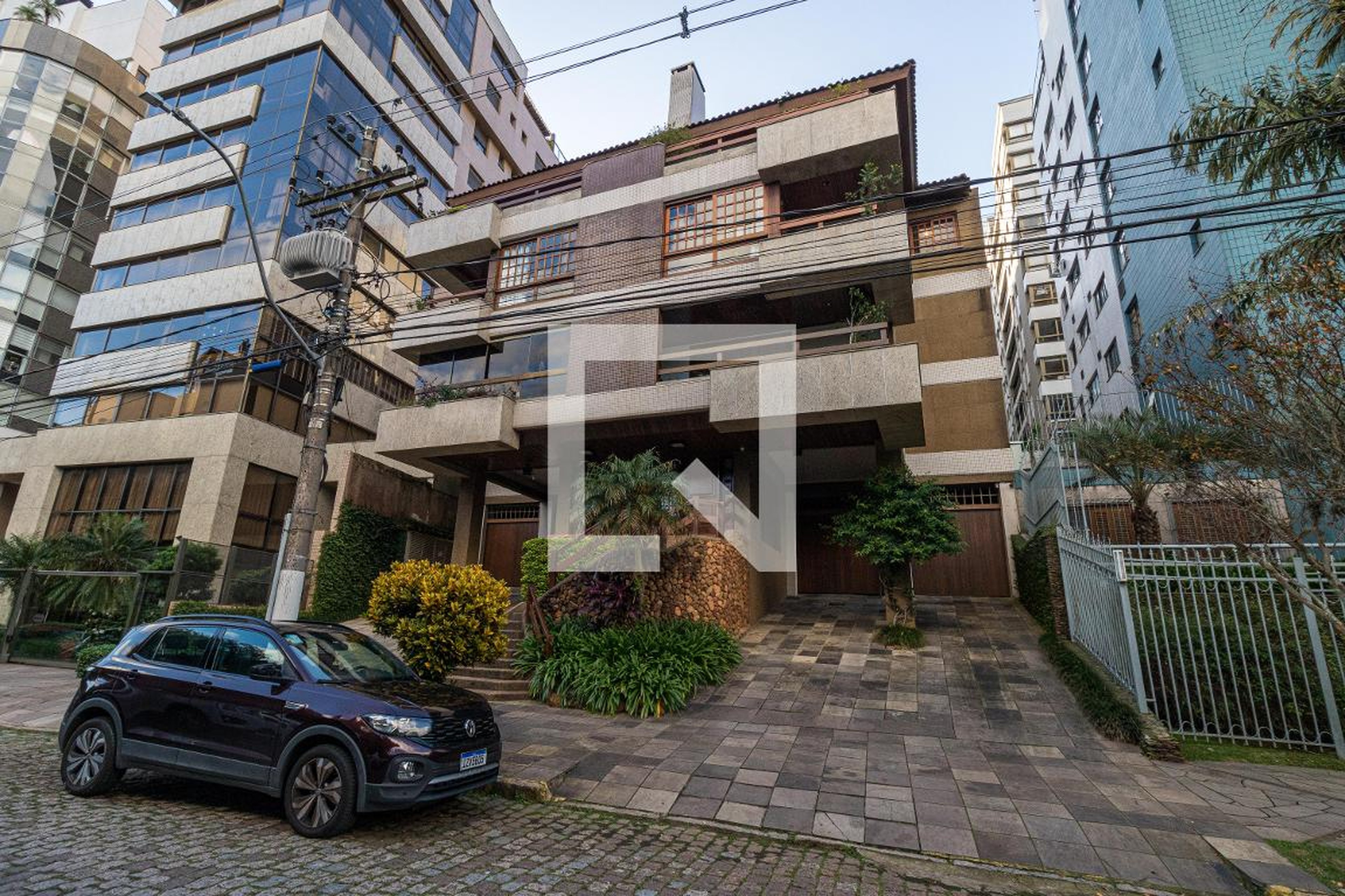 Fachada do Prédio Condomínio em Rua Jaraguá, 468