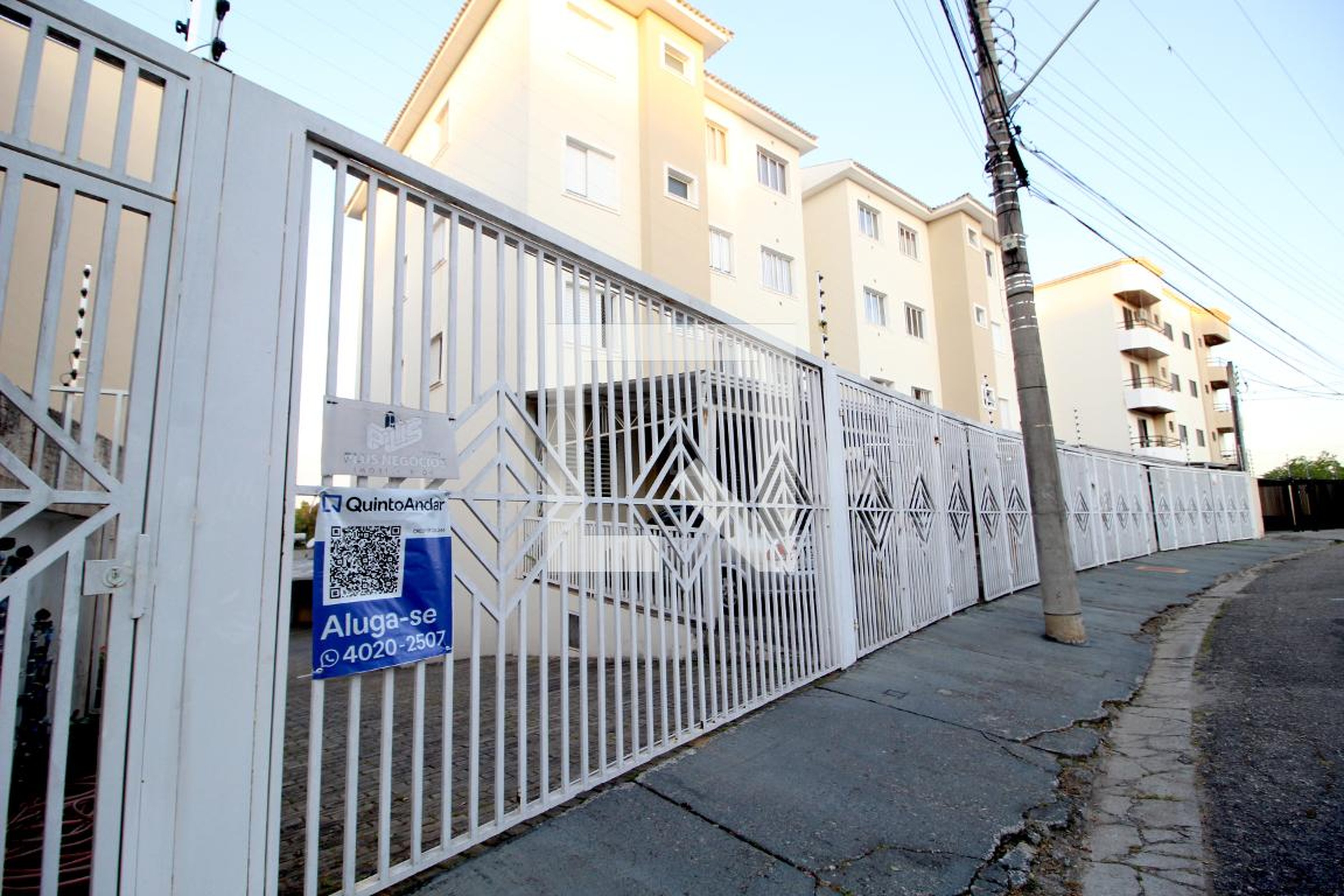 Fachada do Condomínio Edifício Europa