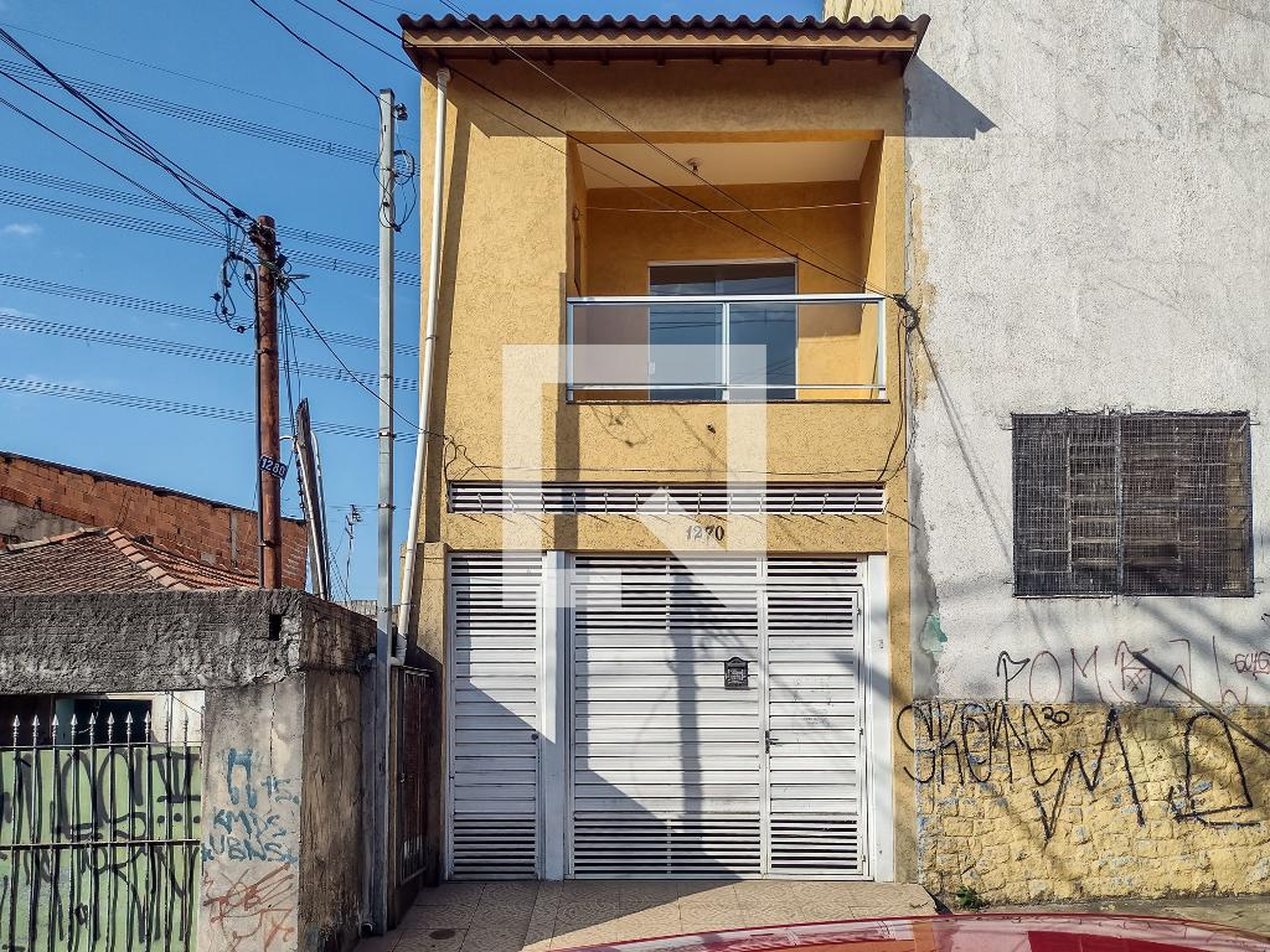 Fachada Condomínio em Rua Lopes da Costa, 1270