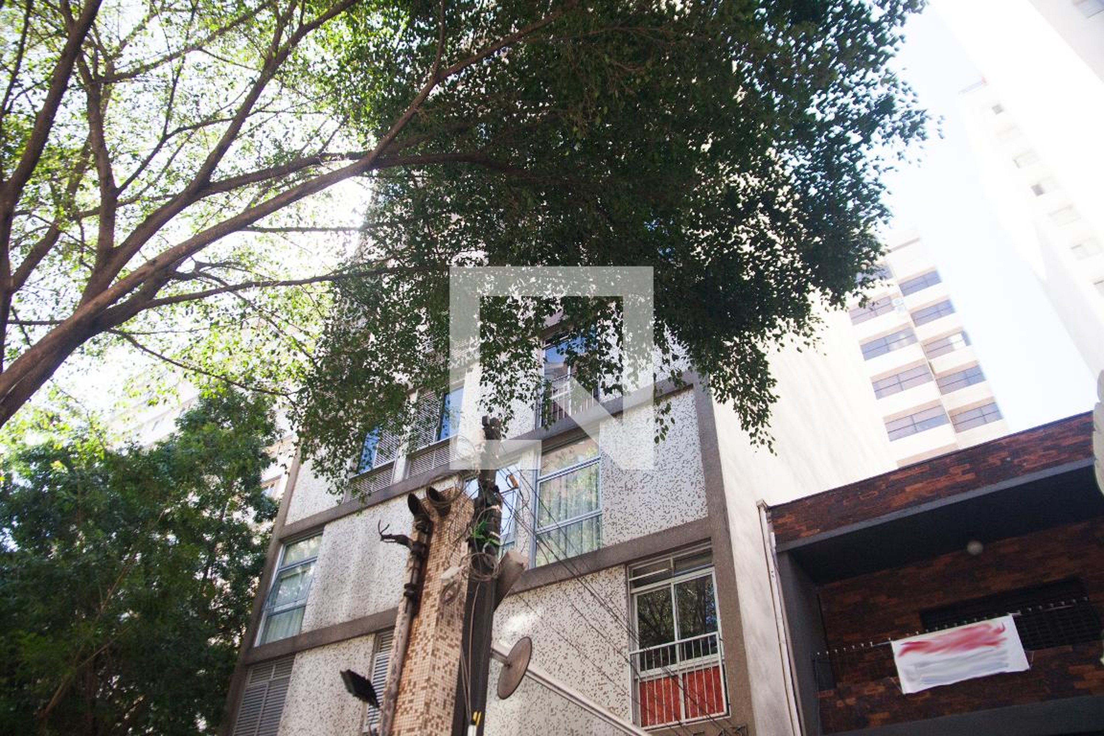 Fachada do Prédio Edifício Gisele