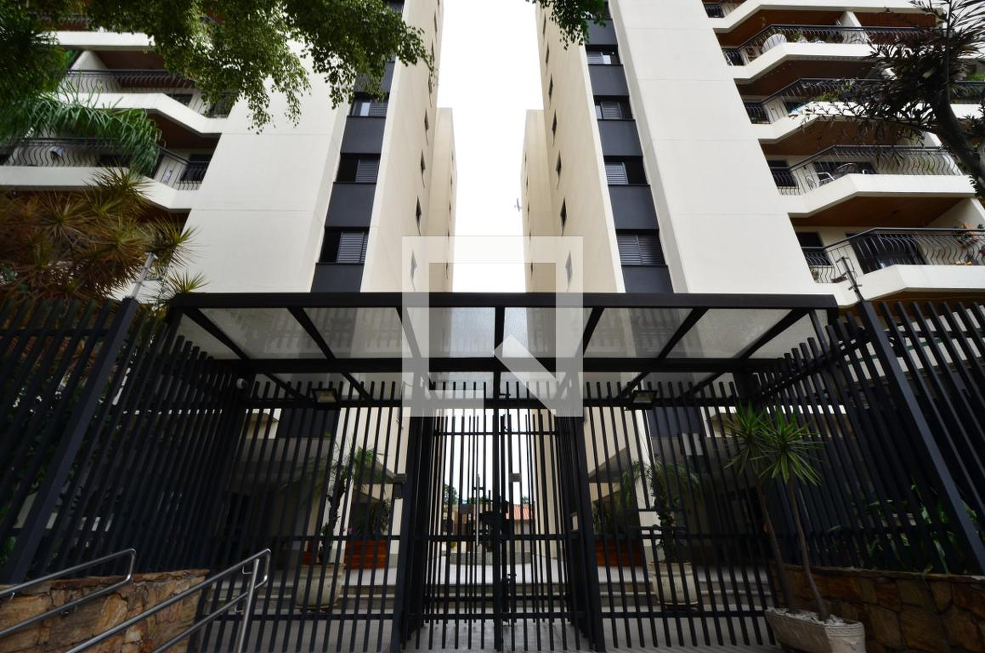 Fachada do Condomínio Condomínio Green Village