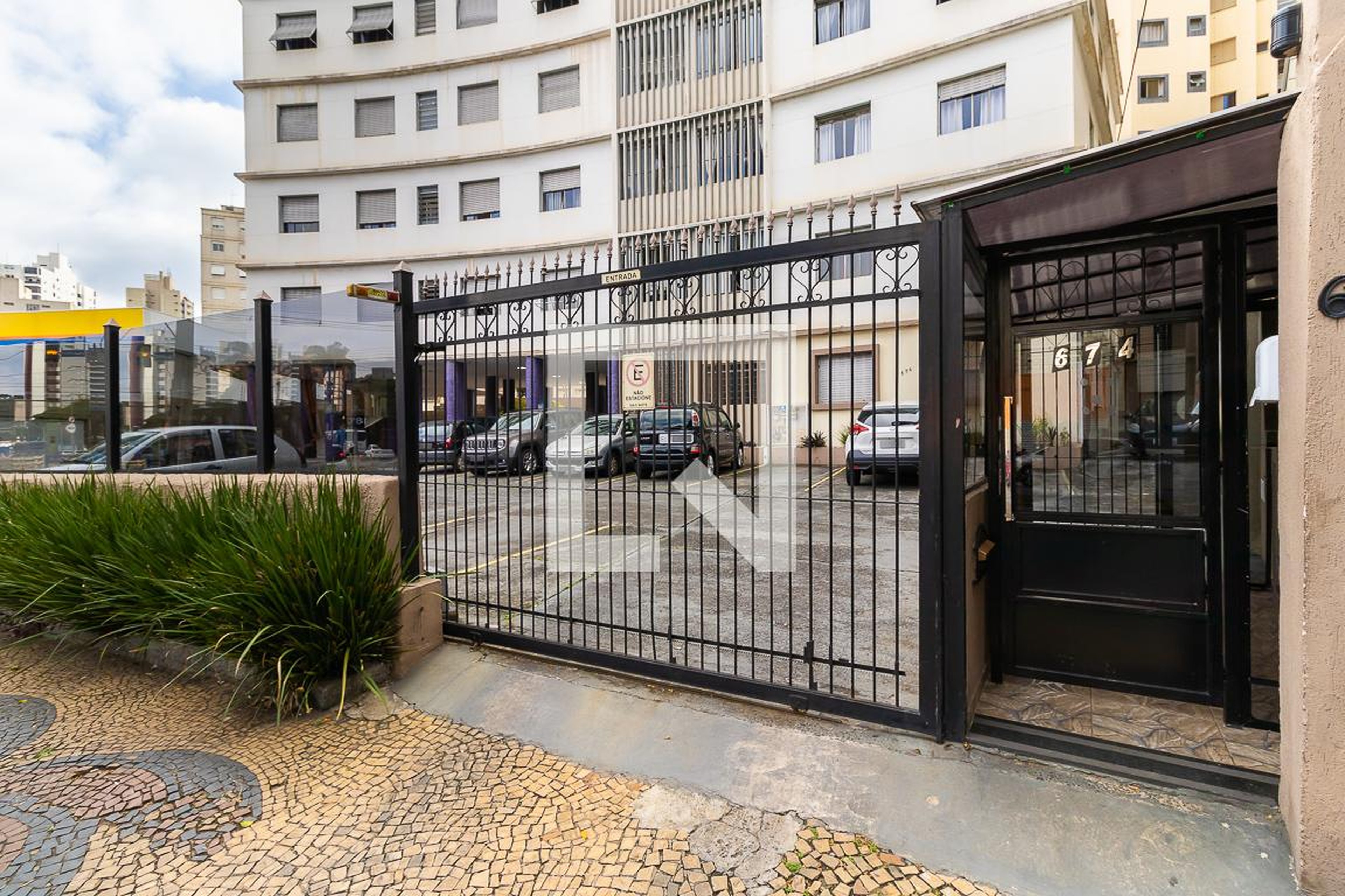 Fachada Condomínio em Avenida Anchieta, 675