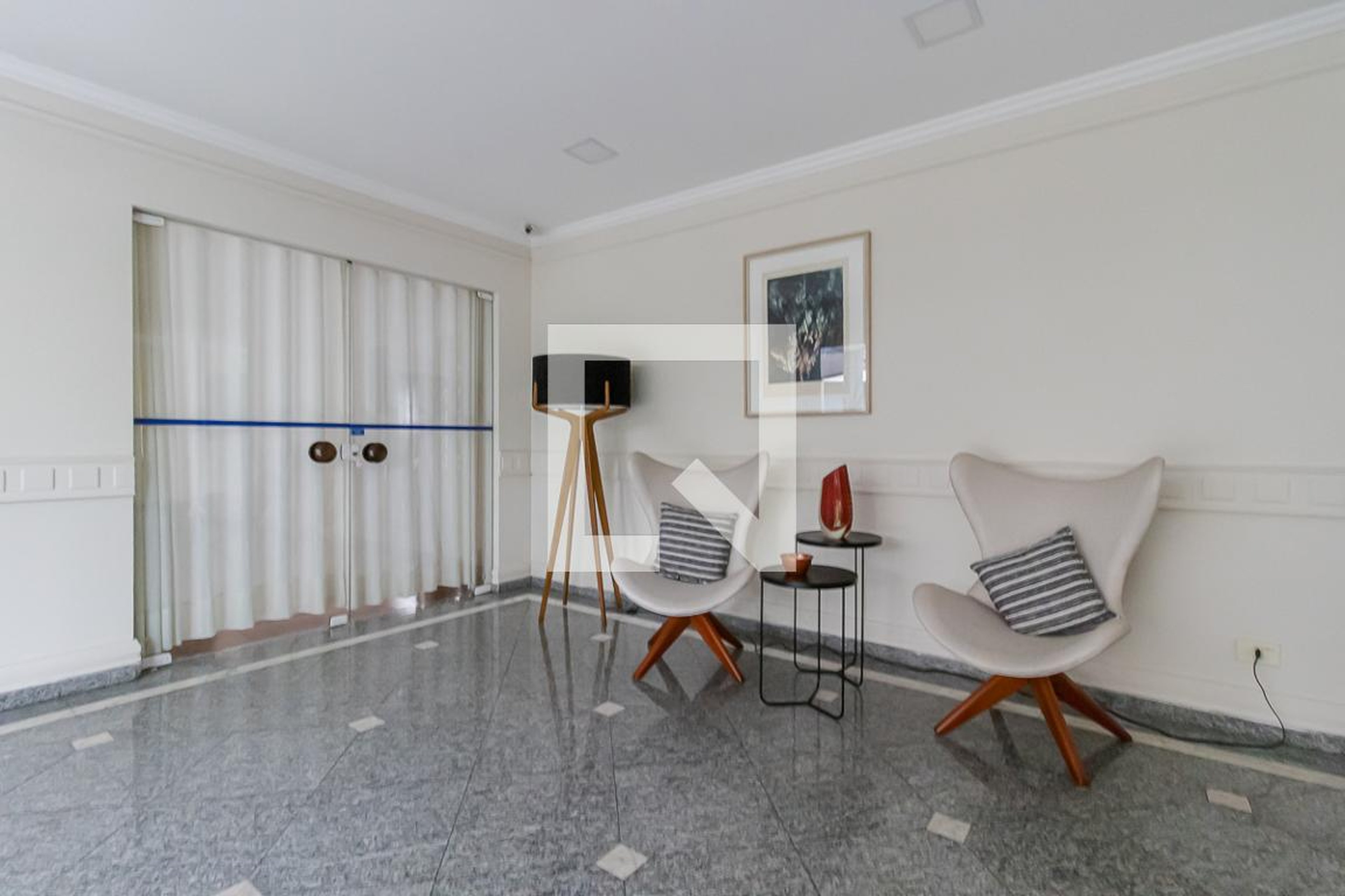 Hall Social - Edi Chateu Amb