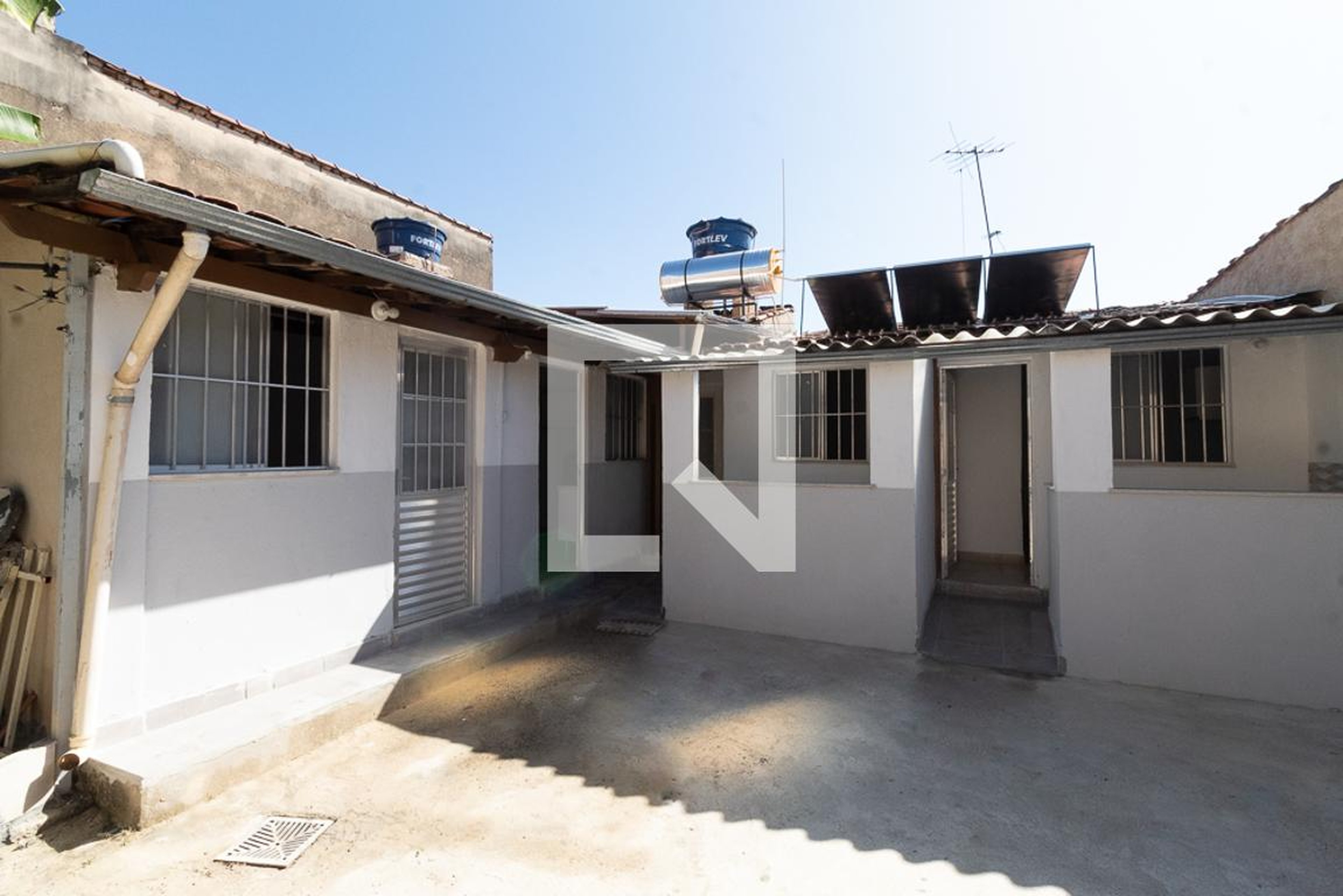 Fachada Condomínio em Rua Dorival Machado, 592A