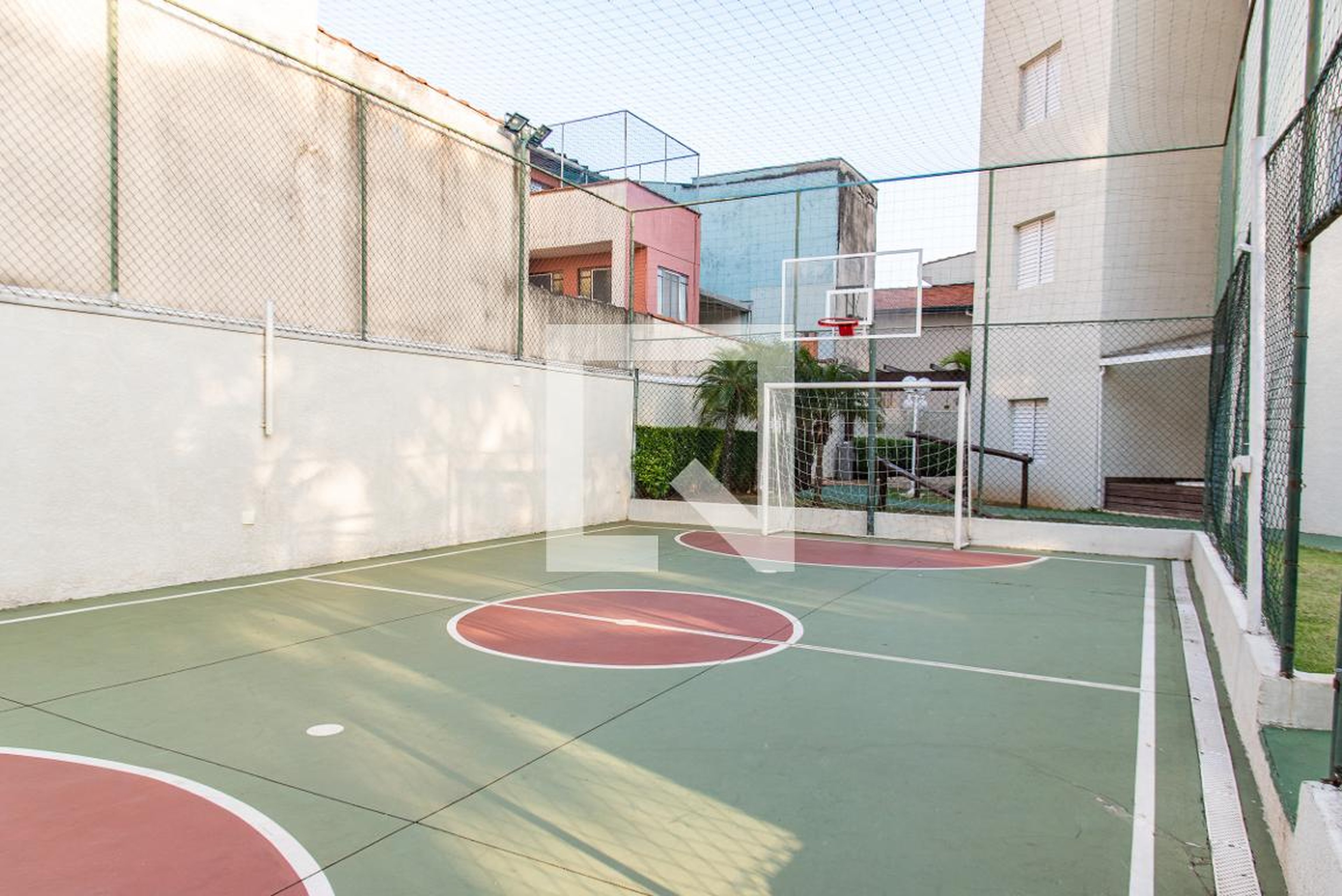 Quadra poliesportiva - Vale Dourado