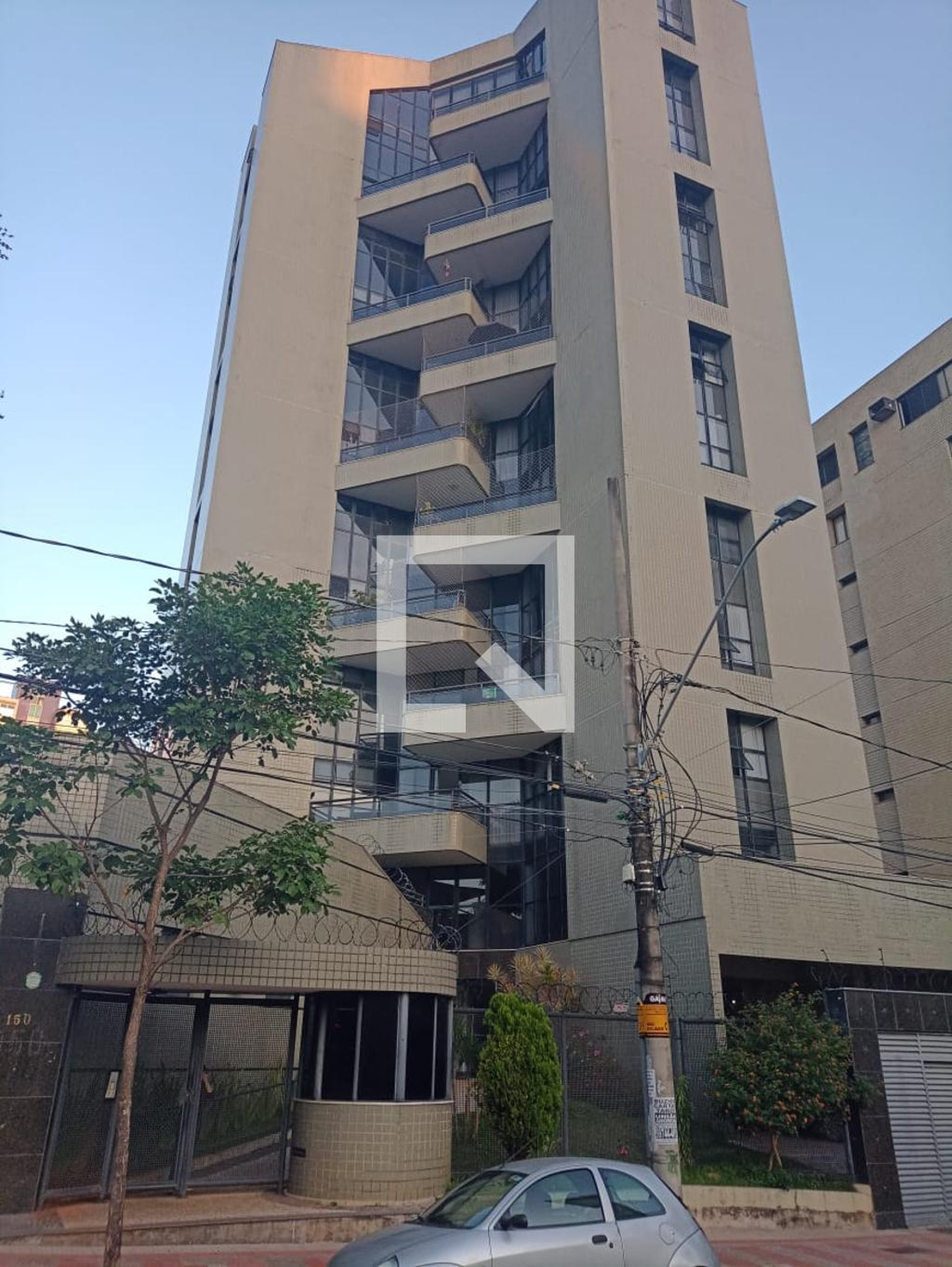 Fachada Condomínio em Rua Herval, 150