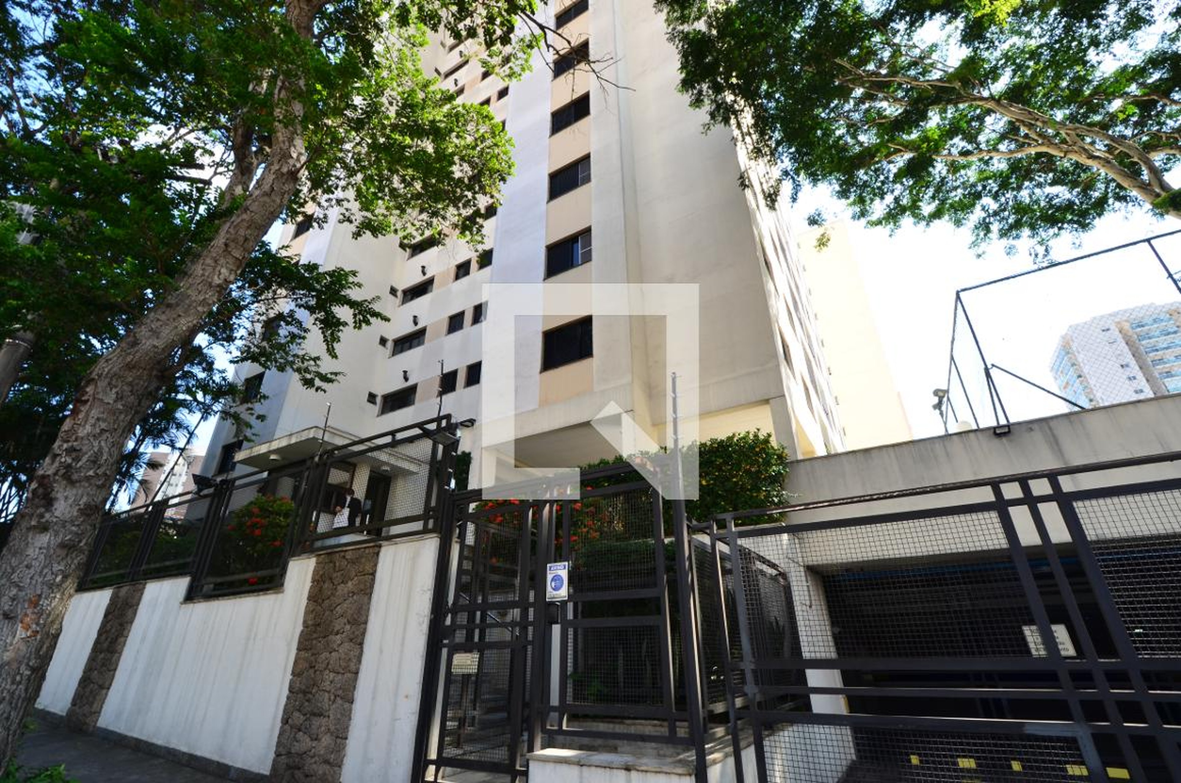 Fachada do Prédio Condomínio Barcelona