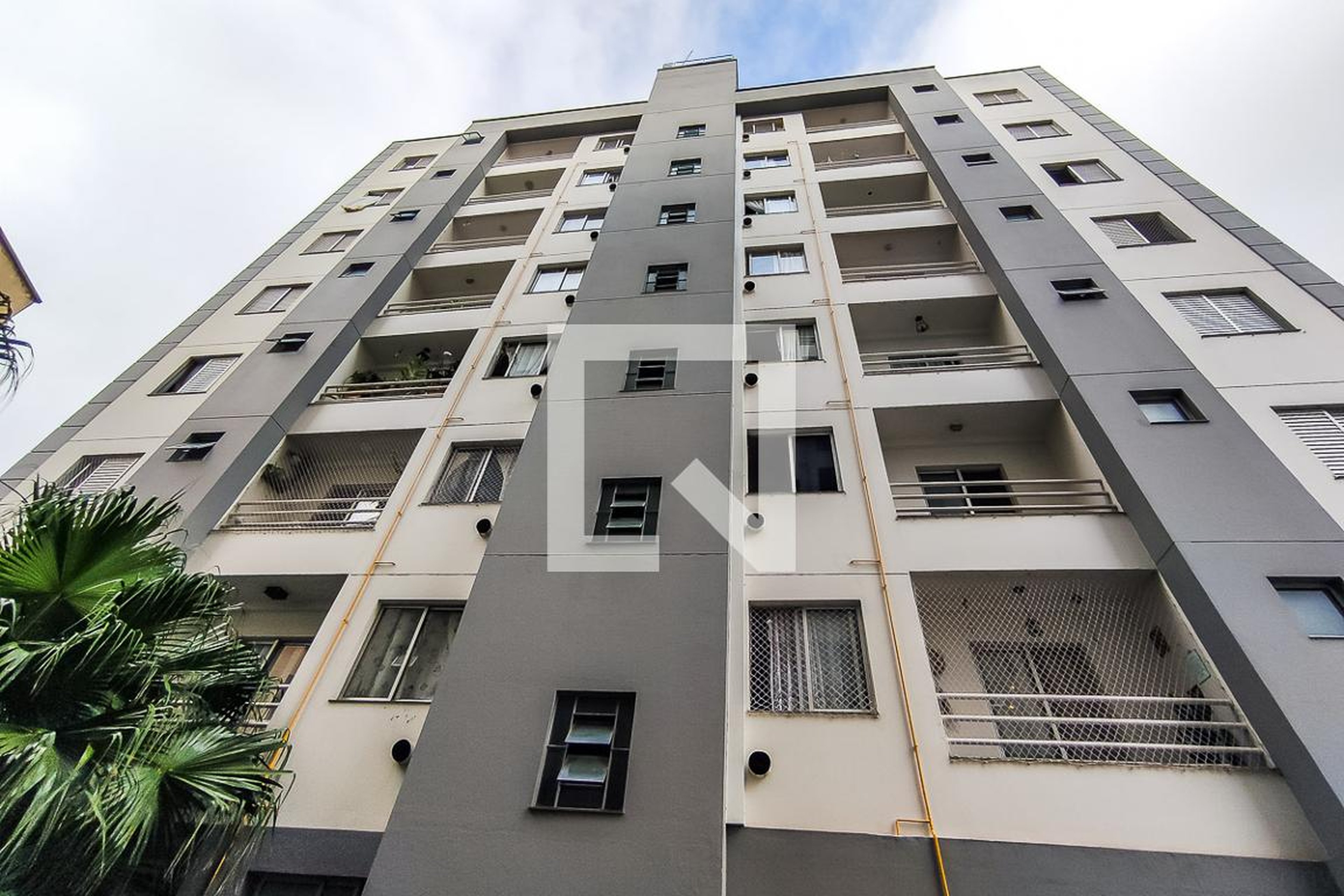 Fachada Condomínio em Avenida José Dini, 323