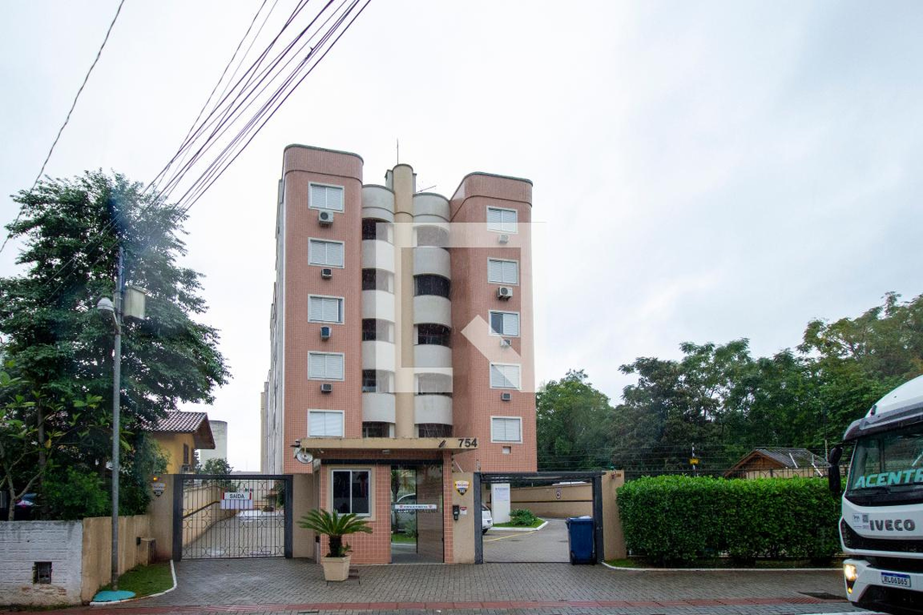 Fachada do prédio Condomínio Solar de Santa Clara