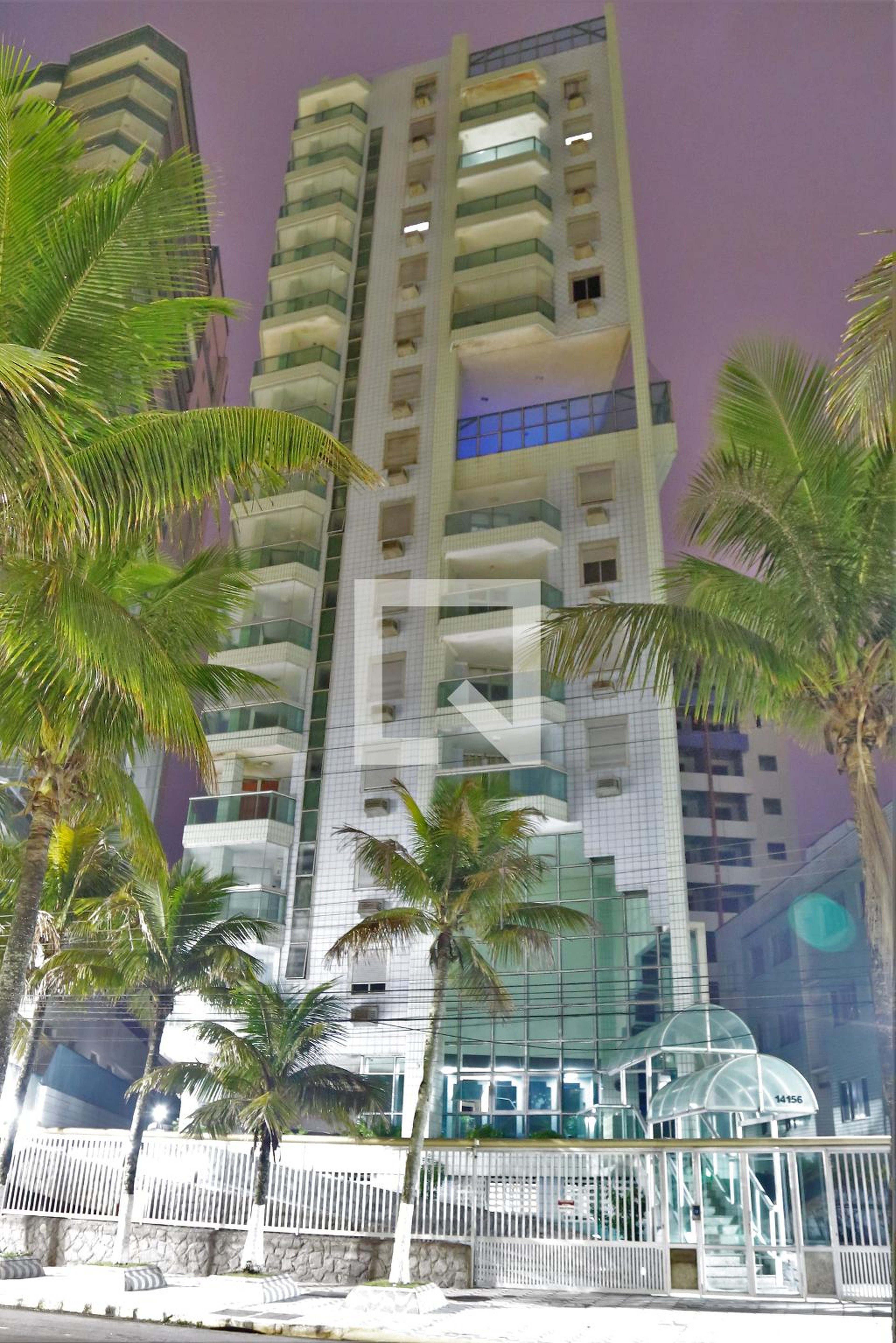 Fachada Condomínio em Avenida Presidente Castelo Branco, 475