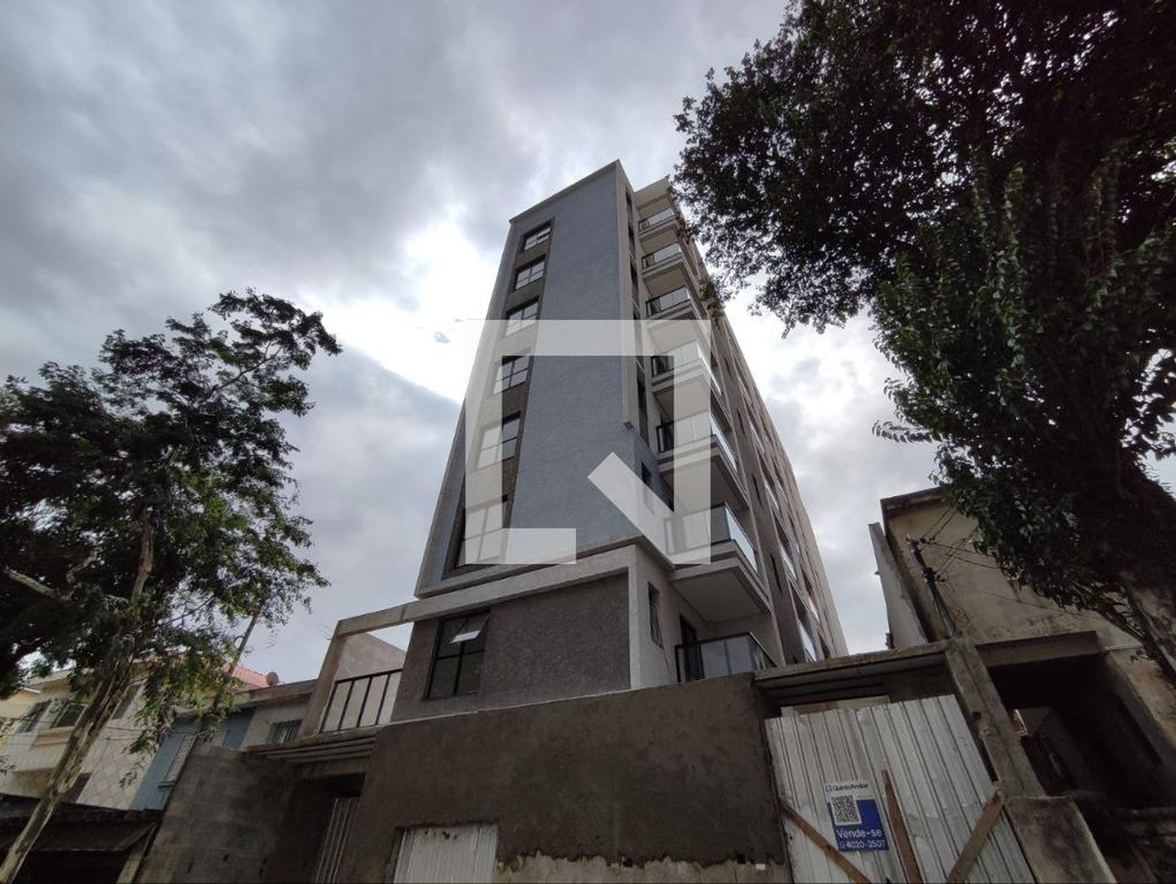 Fachada Condomínio em Rua Piquinhu, 12