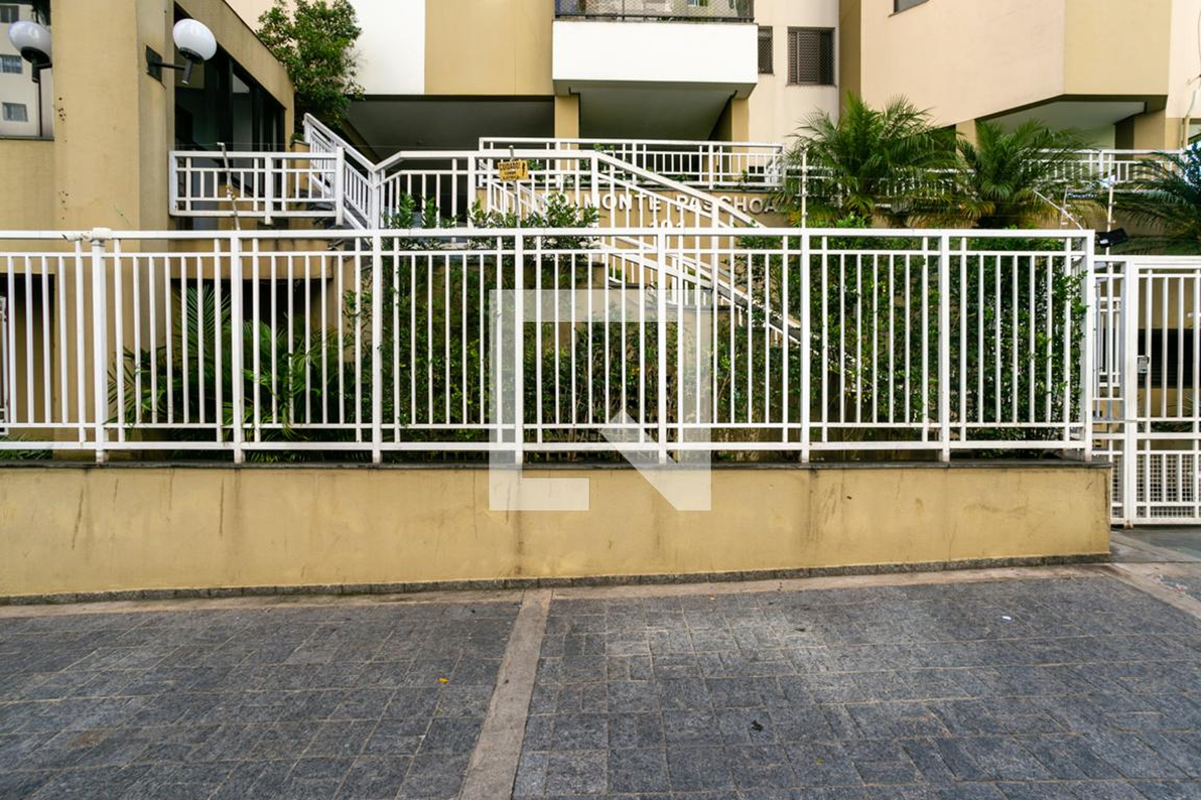 Fachada do condomínio Edifício Monte Paschoal