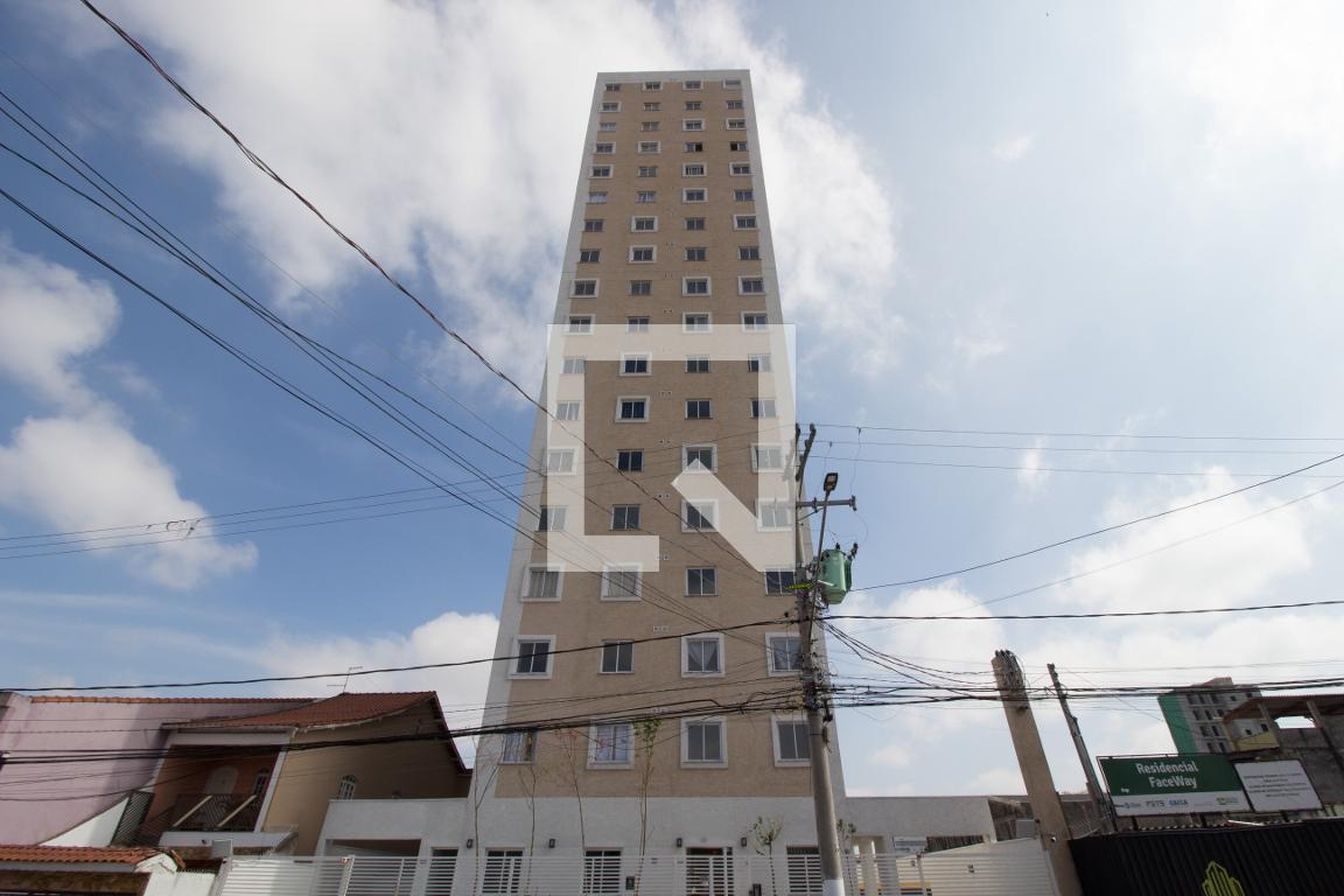Fachada Condomínio em Rua Jarauara, 1