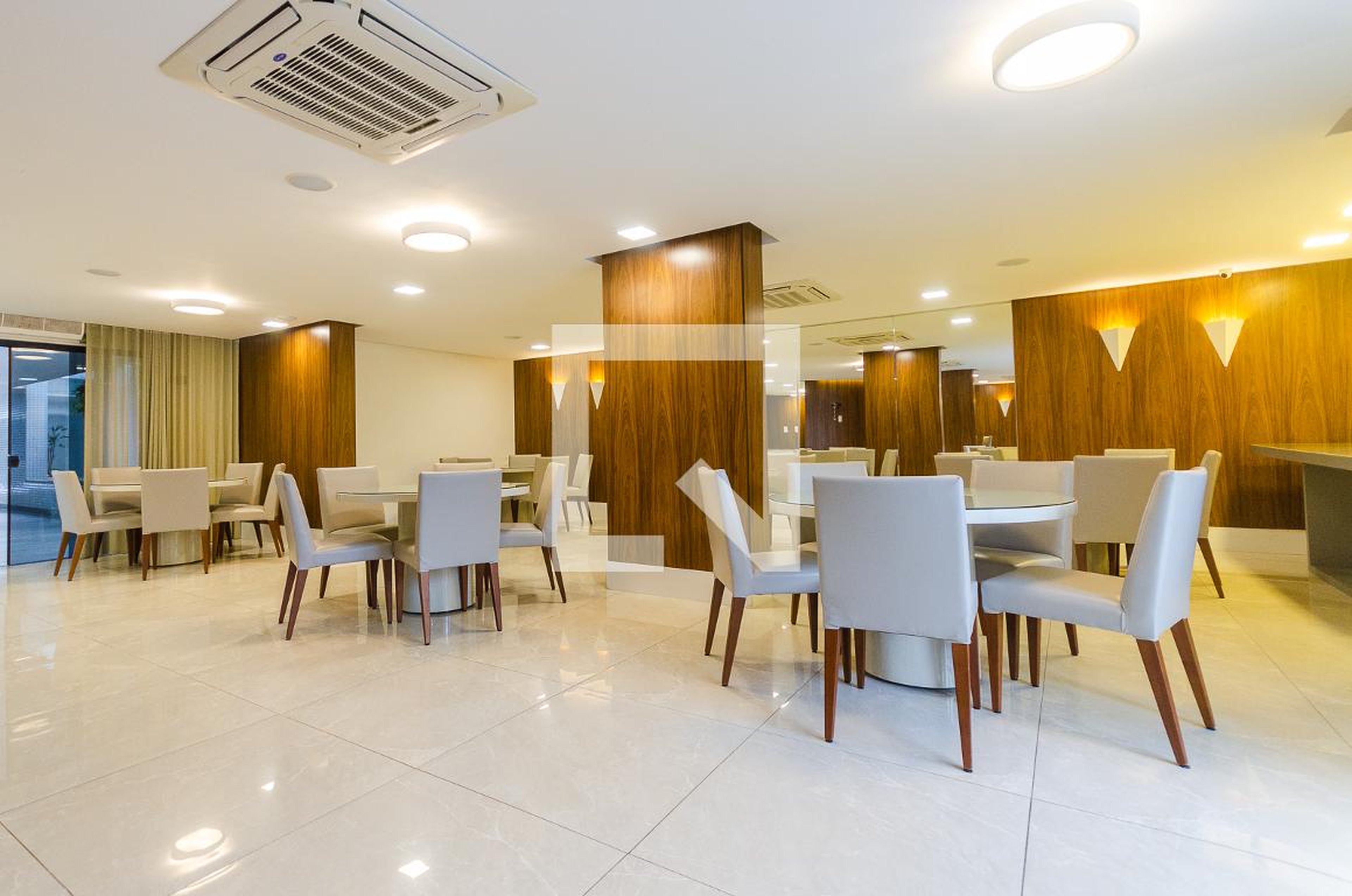 Salao de Festa - Mansão Francisca Perea