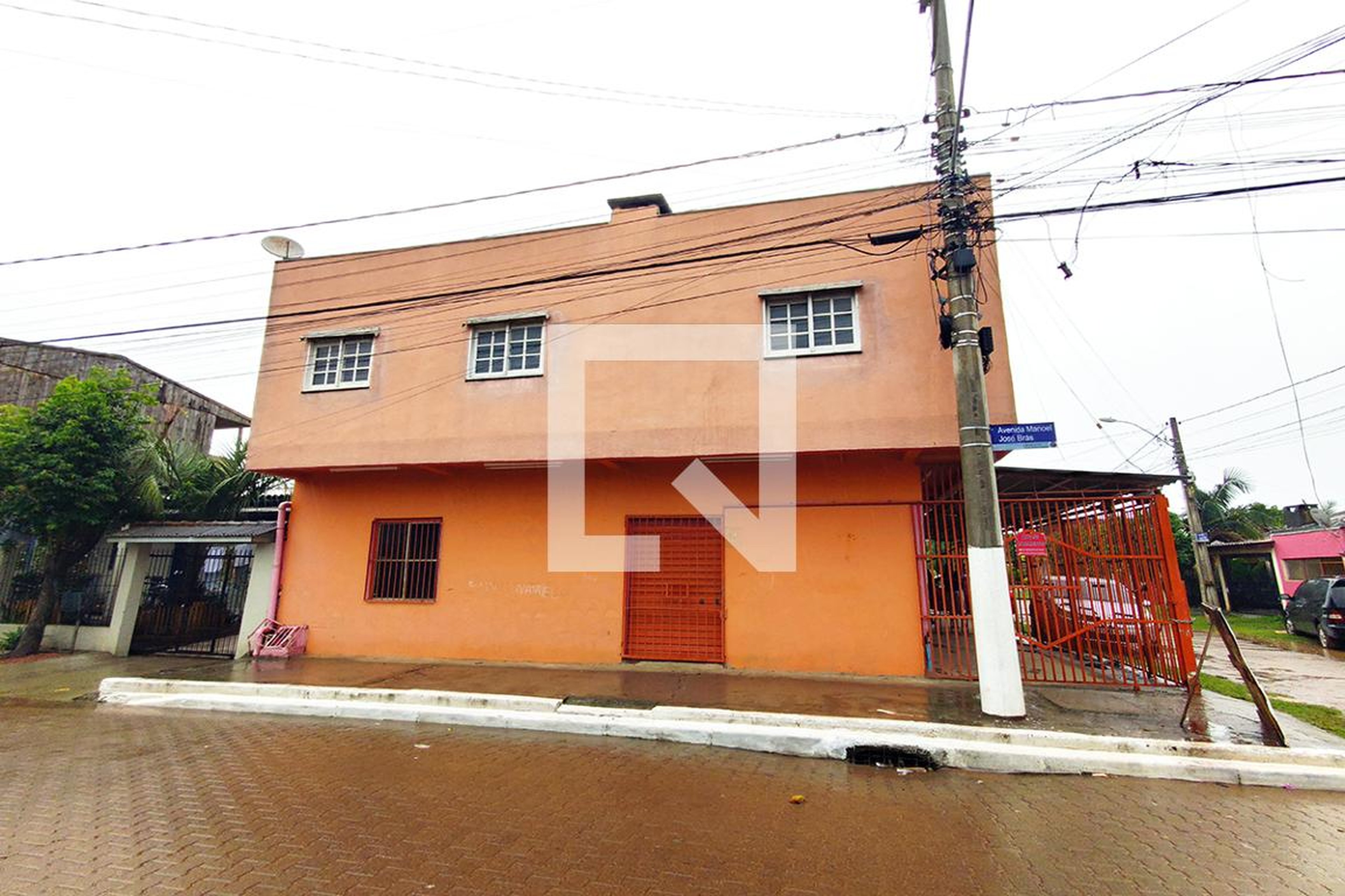 Fachada Condomínio em Rua João Borges Fortes, 52