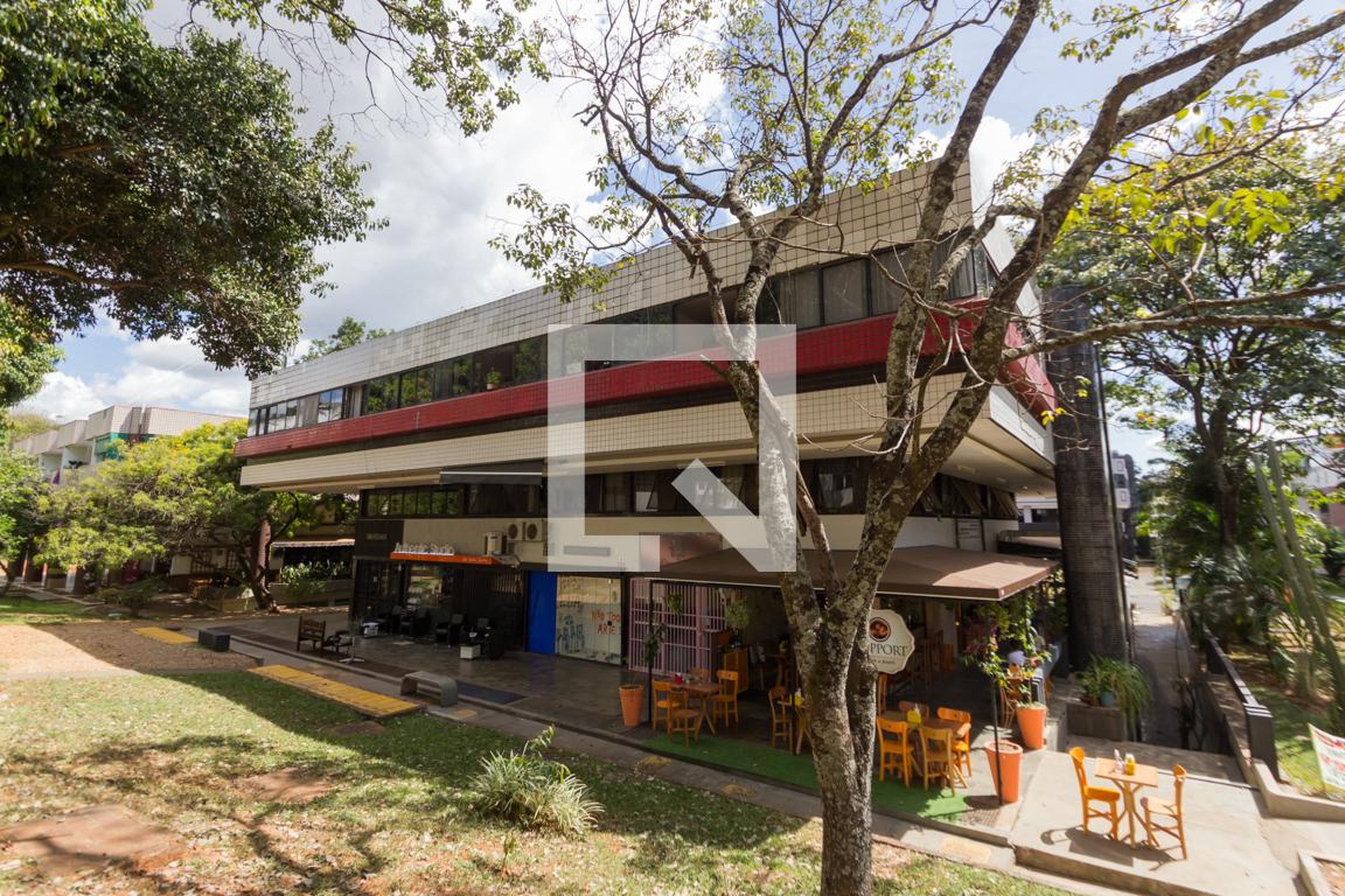 Fachada Condomínio em Cln 412 Bloco C, 30