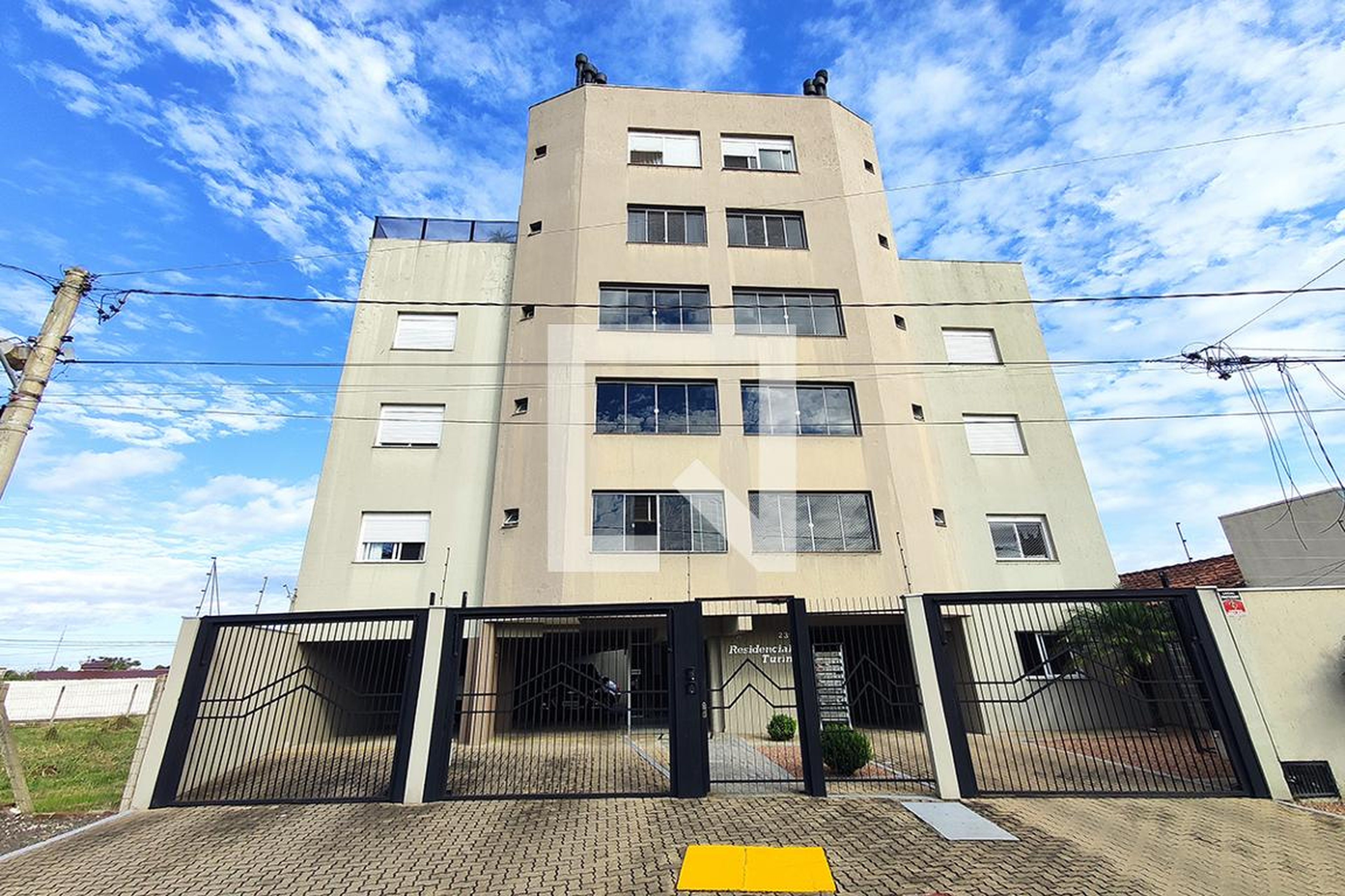 Fachada do Condomínio Residencial Turin