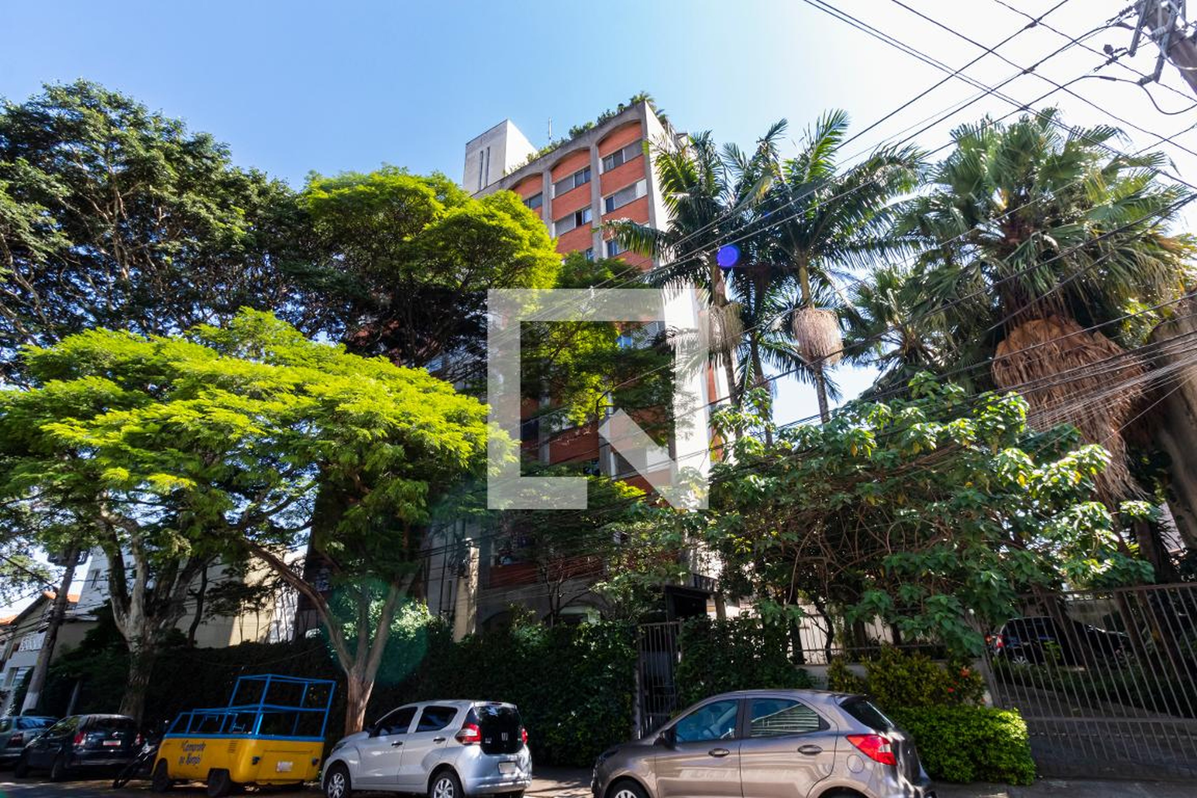 Fachada Condomínio Silvia Regina