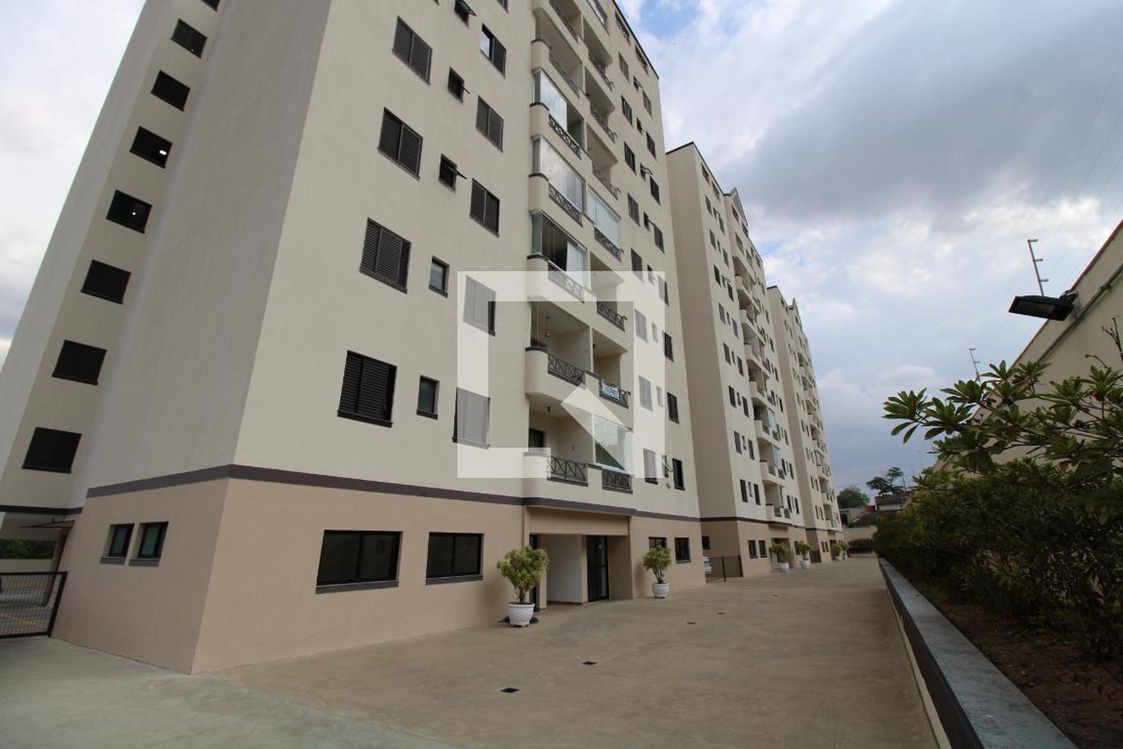 Fachada do Condomínio Condomínio Costa Azul