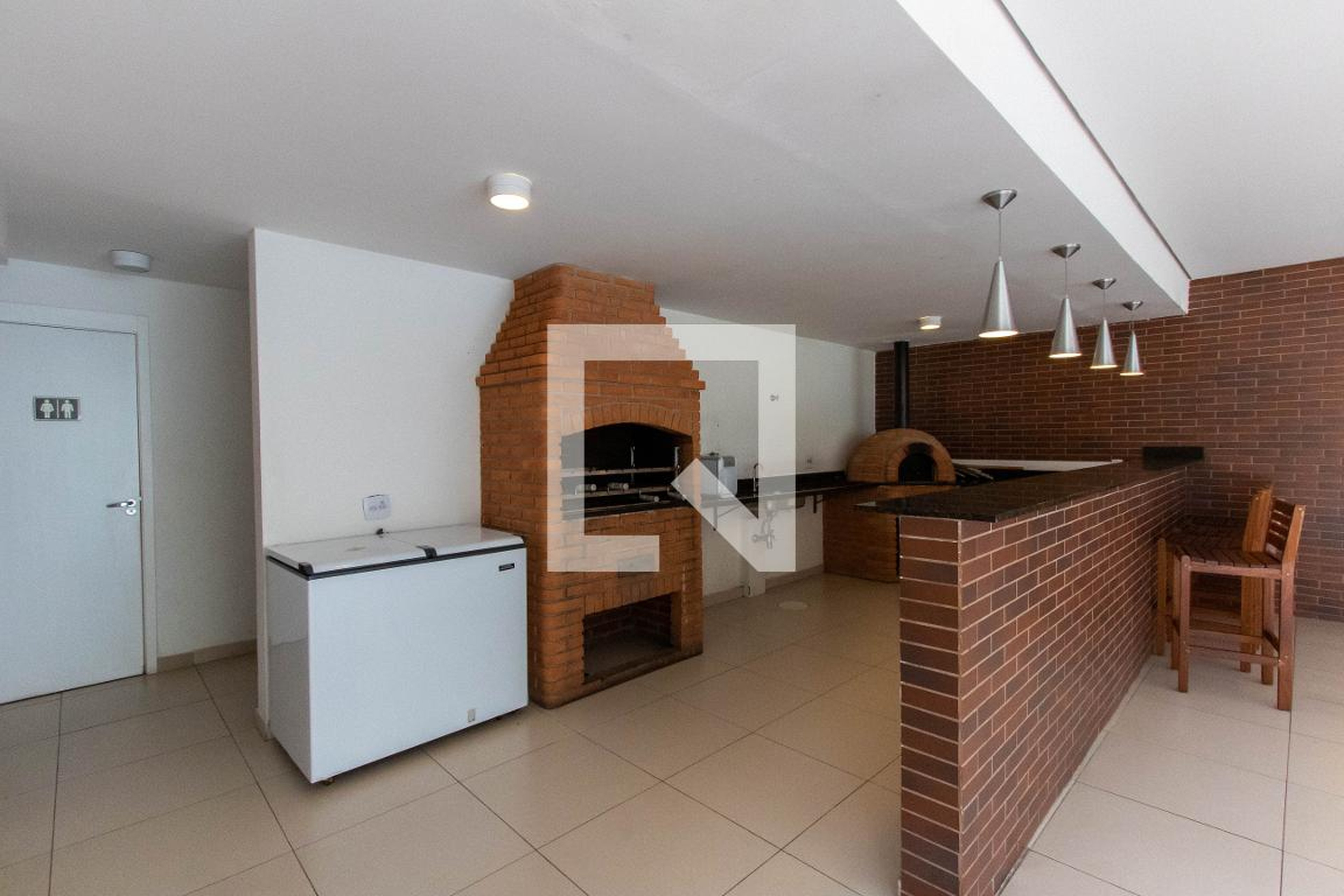 Churrasqueira - Estilo Granja Viana