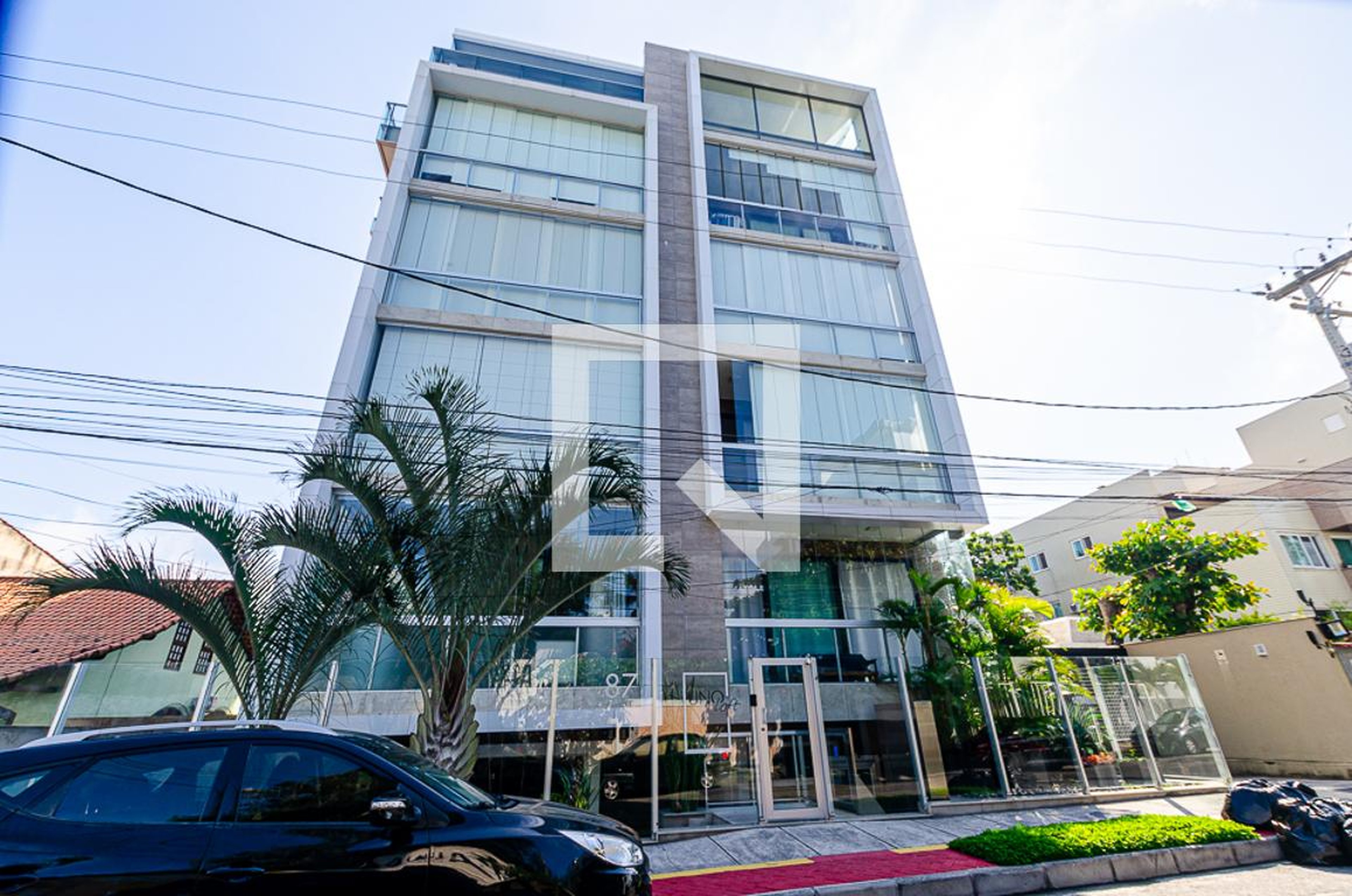 Fachada do Condomínio Condomínio em Rua Pietro Farsoun, 87