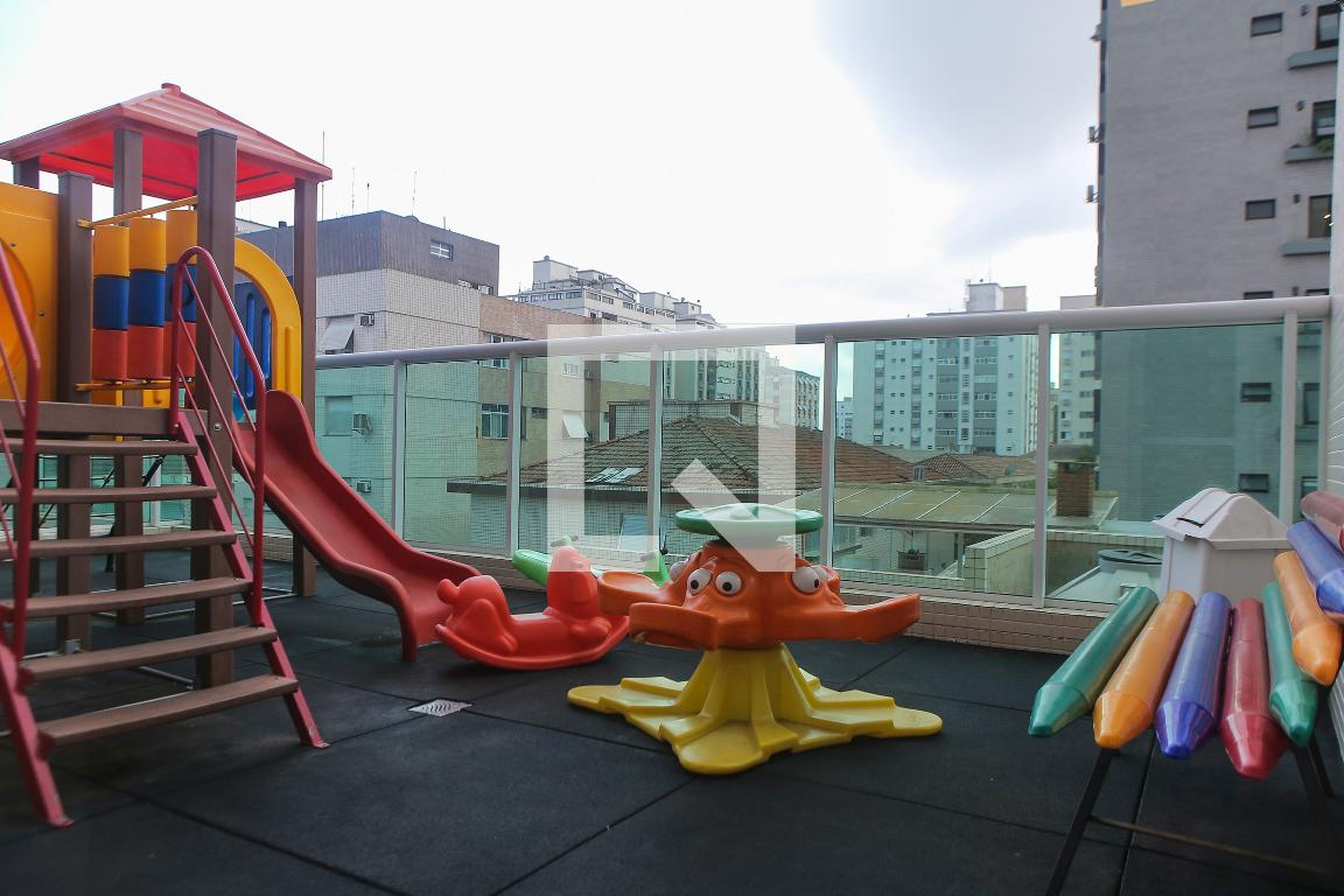 Playground - Supremo Ponta da Praia