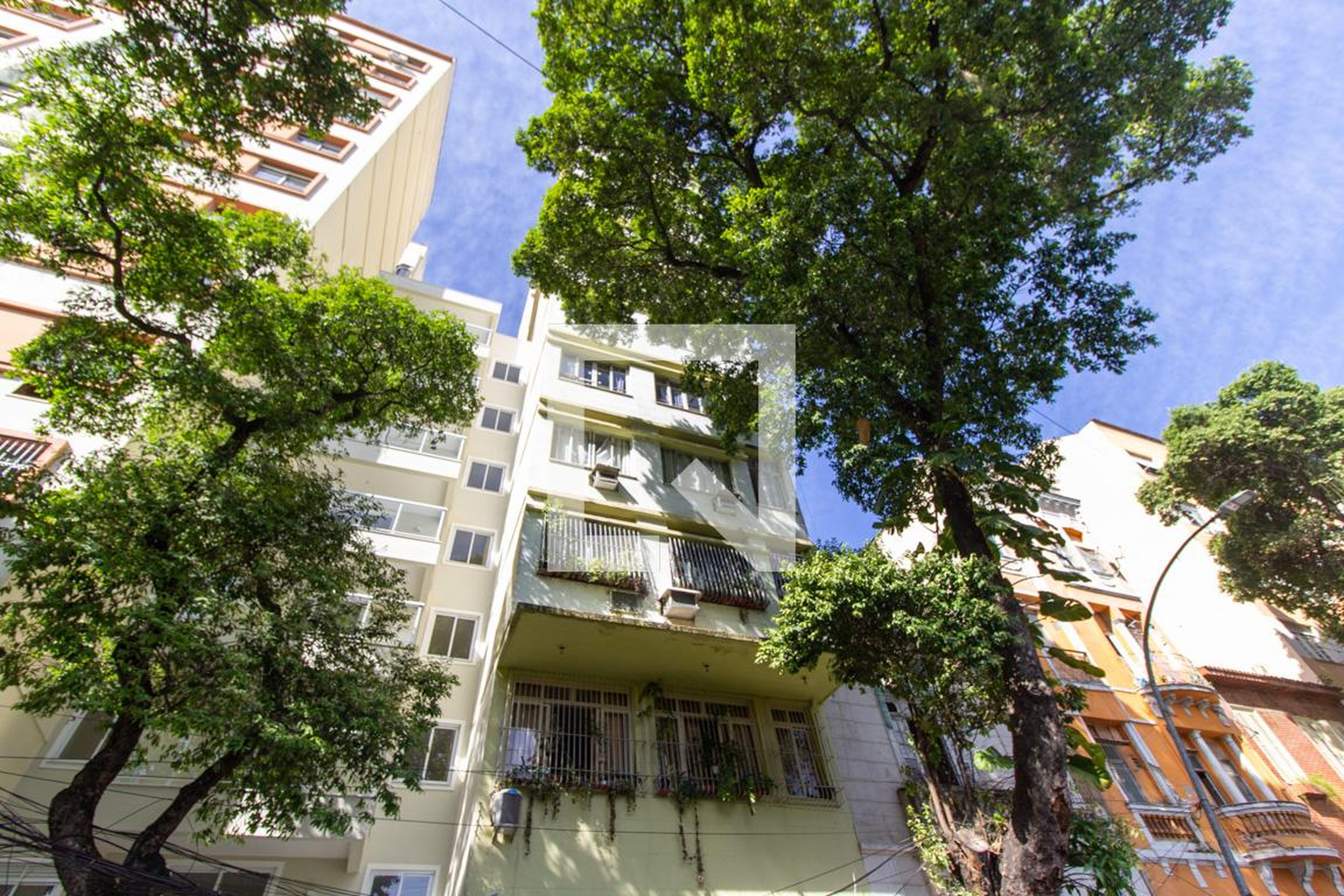 Fachada Condomínio em Rua Washington Luís, 99