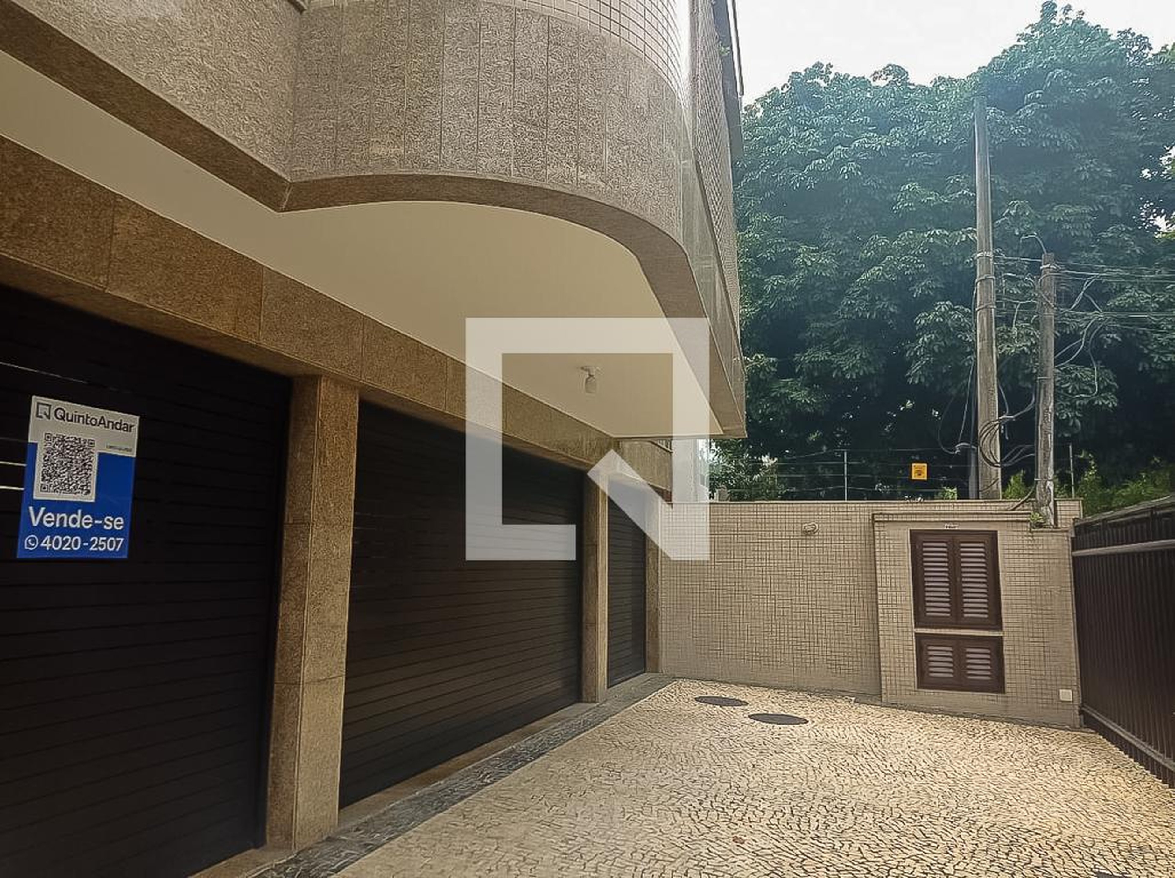 Fachada Condomínio em Avenida Rodolfo Amoedo, 257