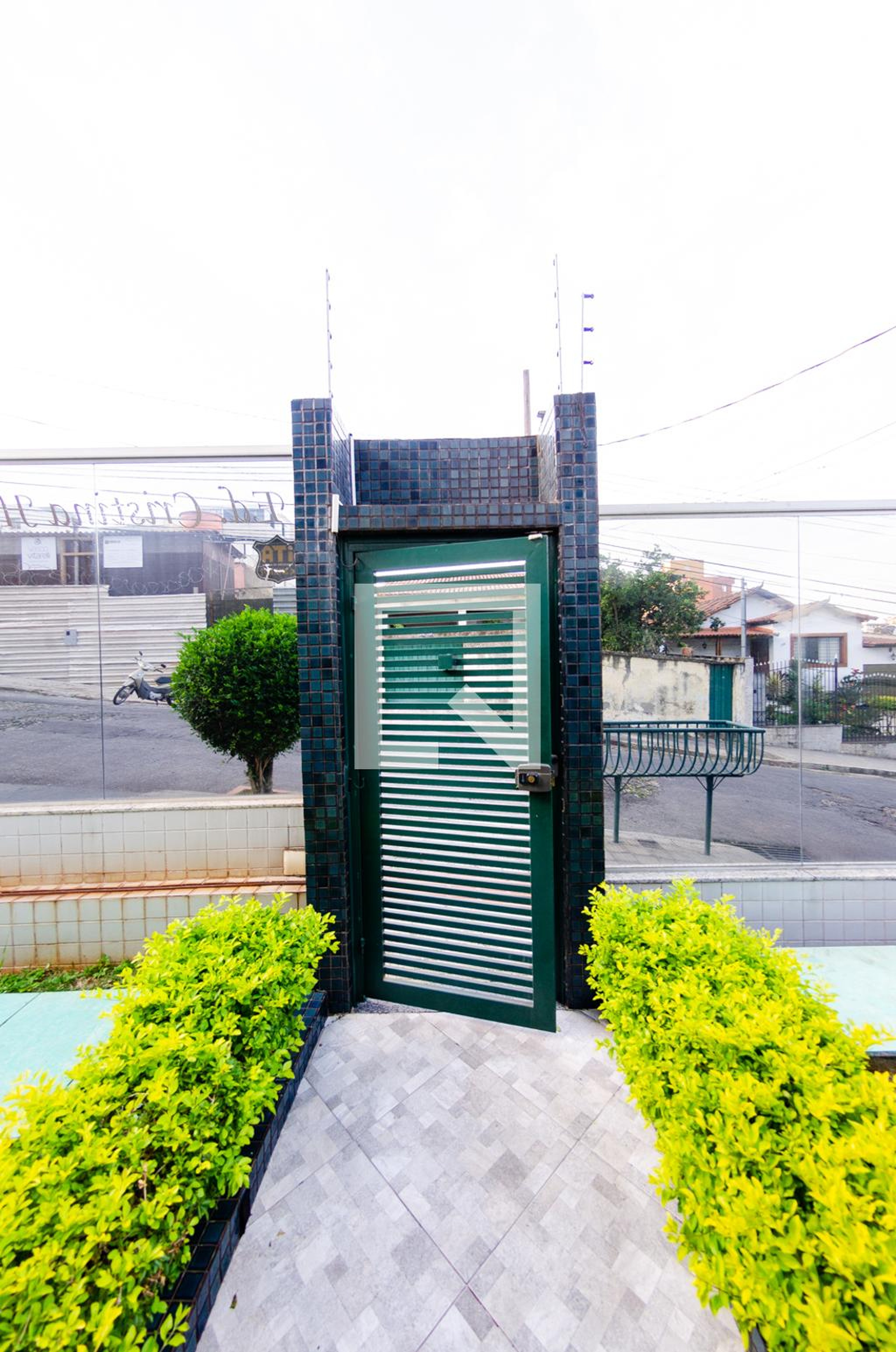 Entrada - Edifício Cristina Hatem