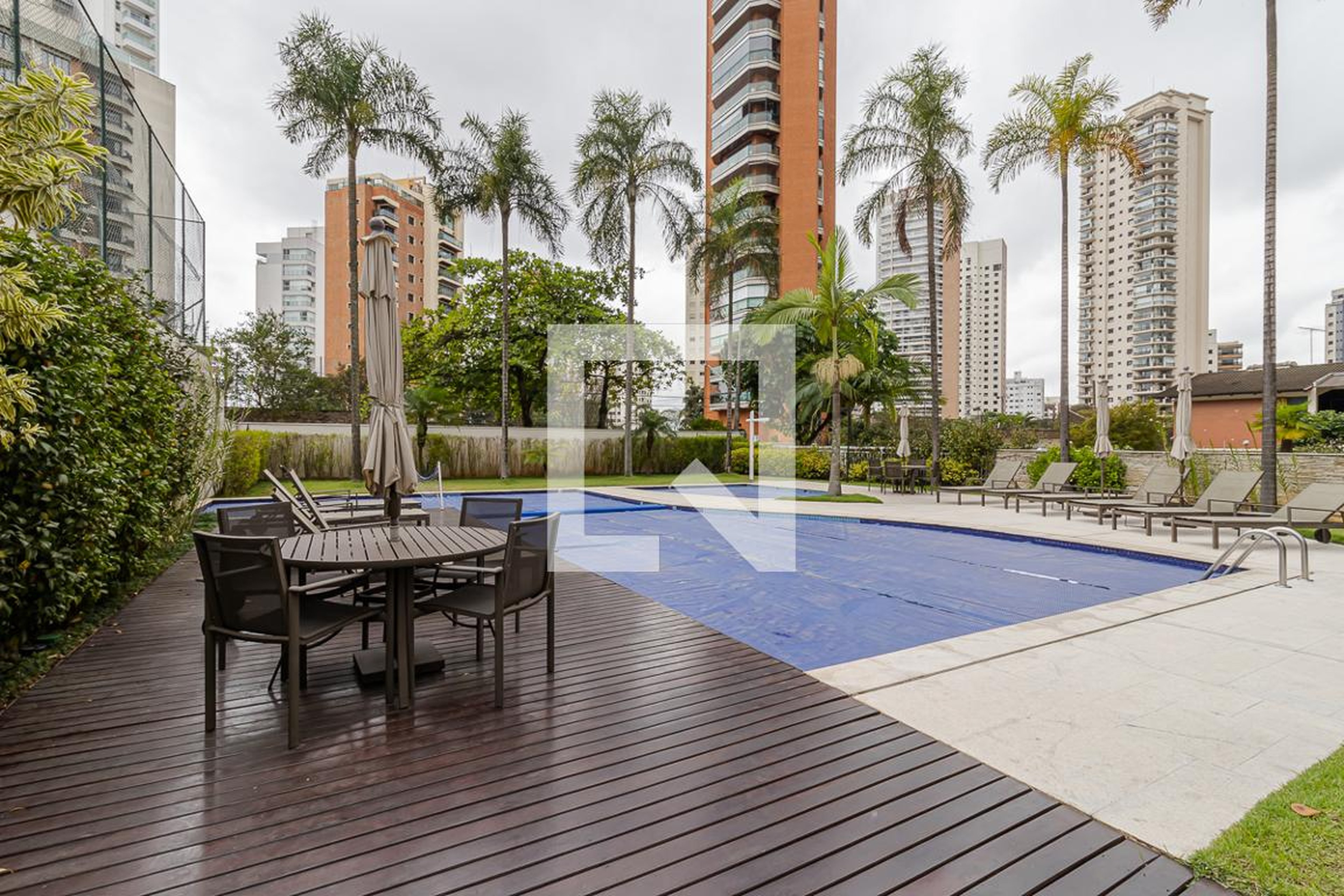 Piscina - Double Deck