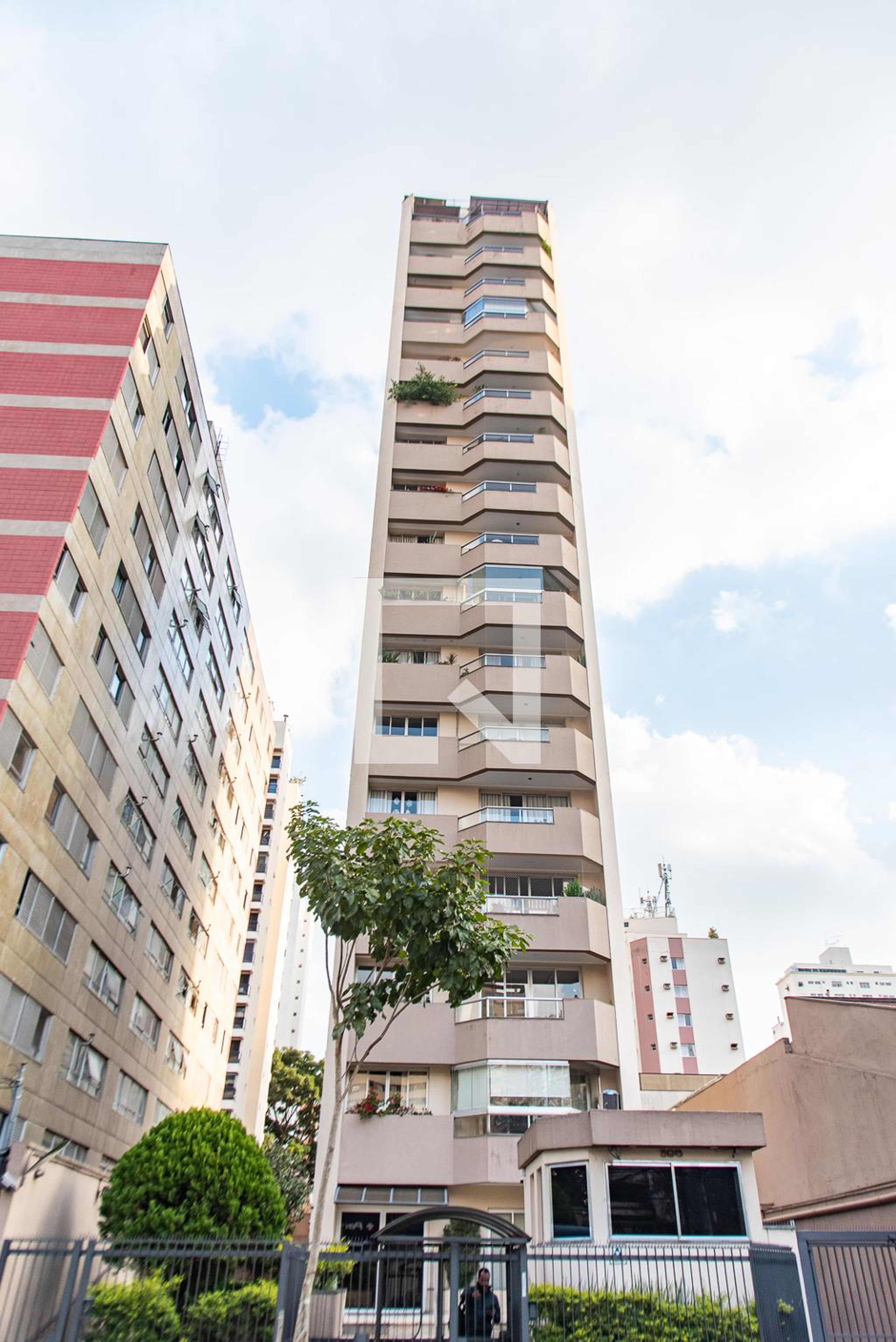 Fachada Edifício Camboriú