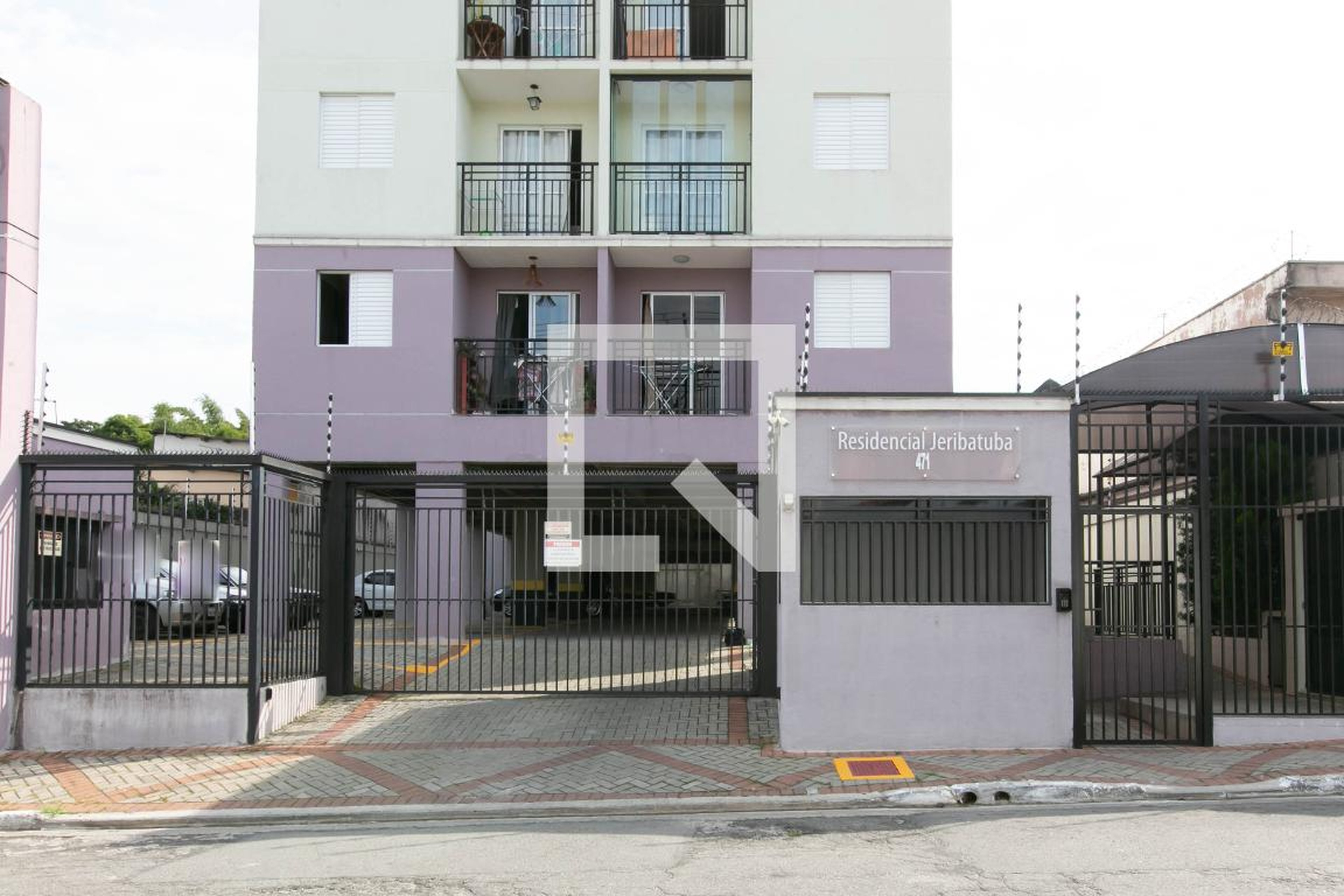 Fachada do Condomínio Residencial Jeribatuba Itaquera