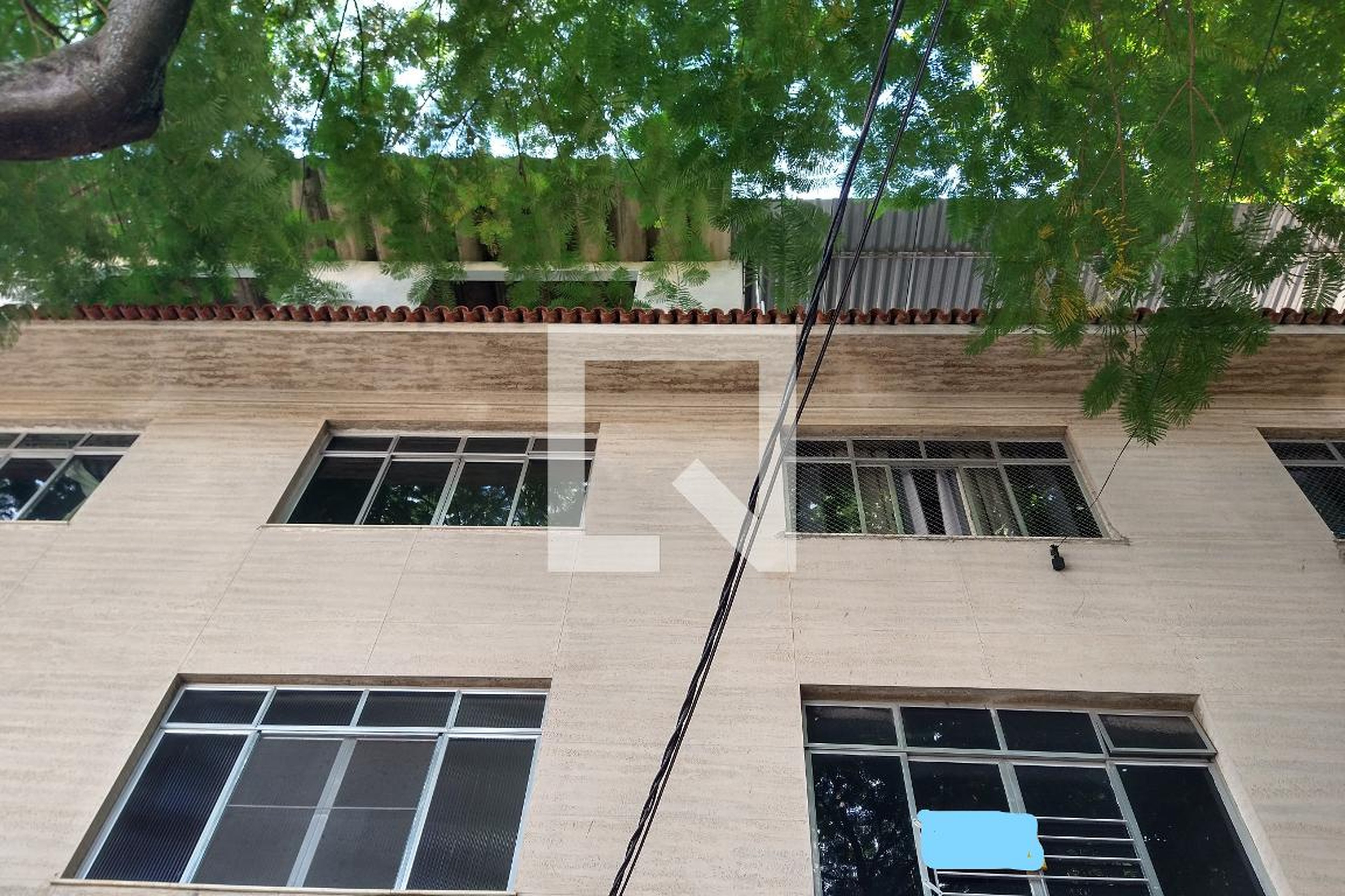 Fachada do Prédio Condomínio em Rua Simão de Vasconcelos, 171