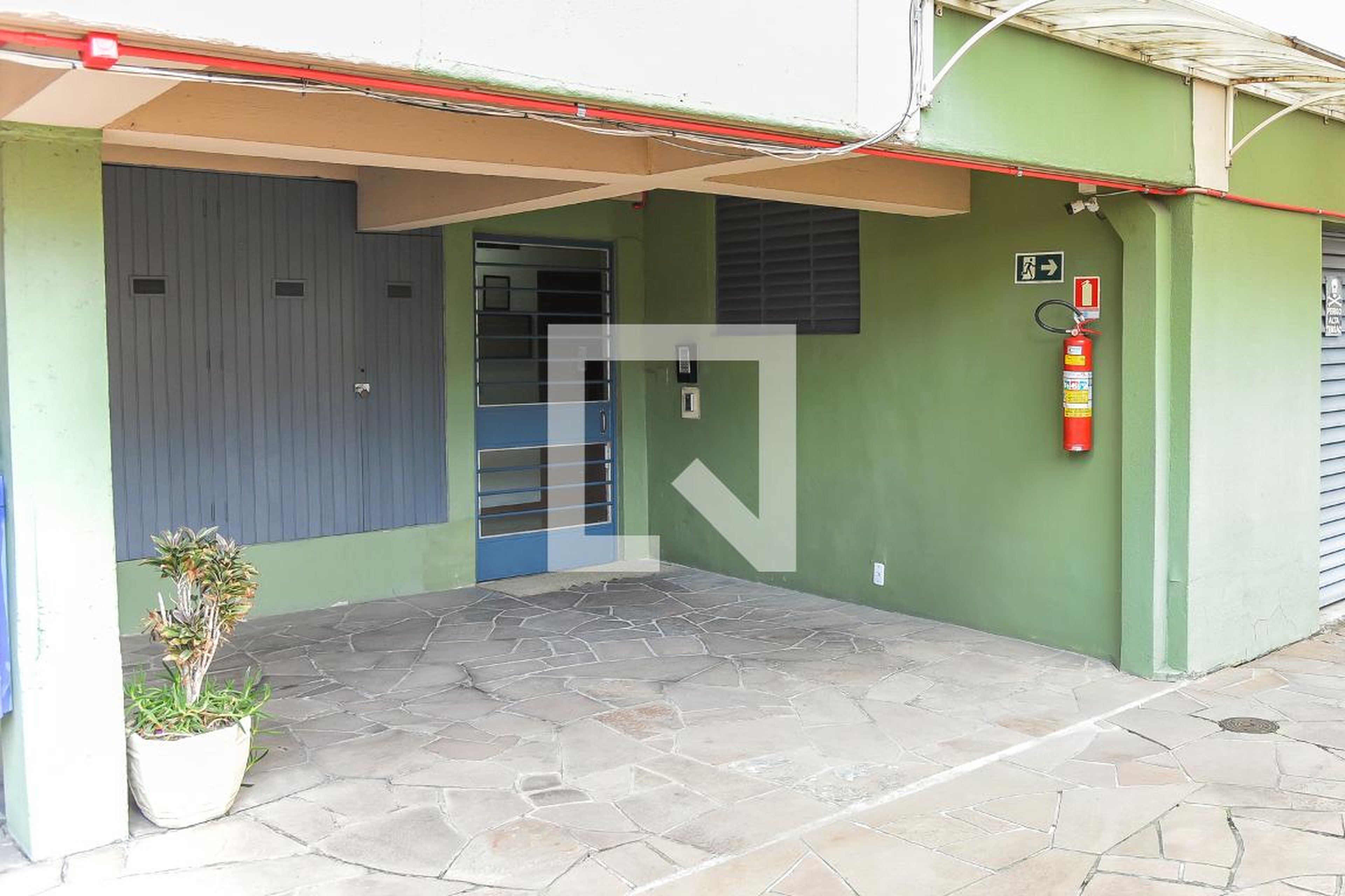 Entrada do Prédio - Edifício Ilka