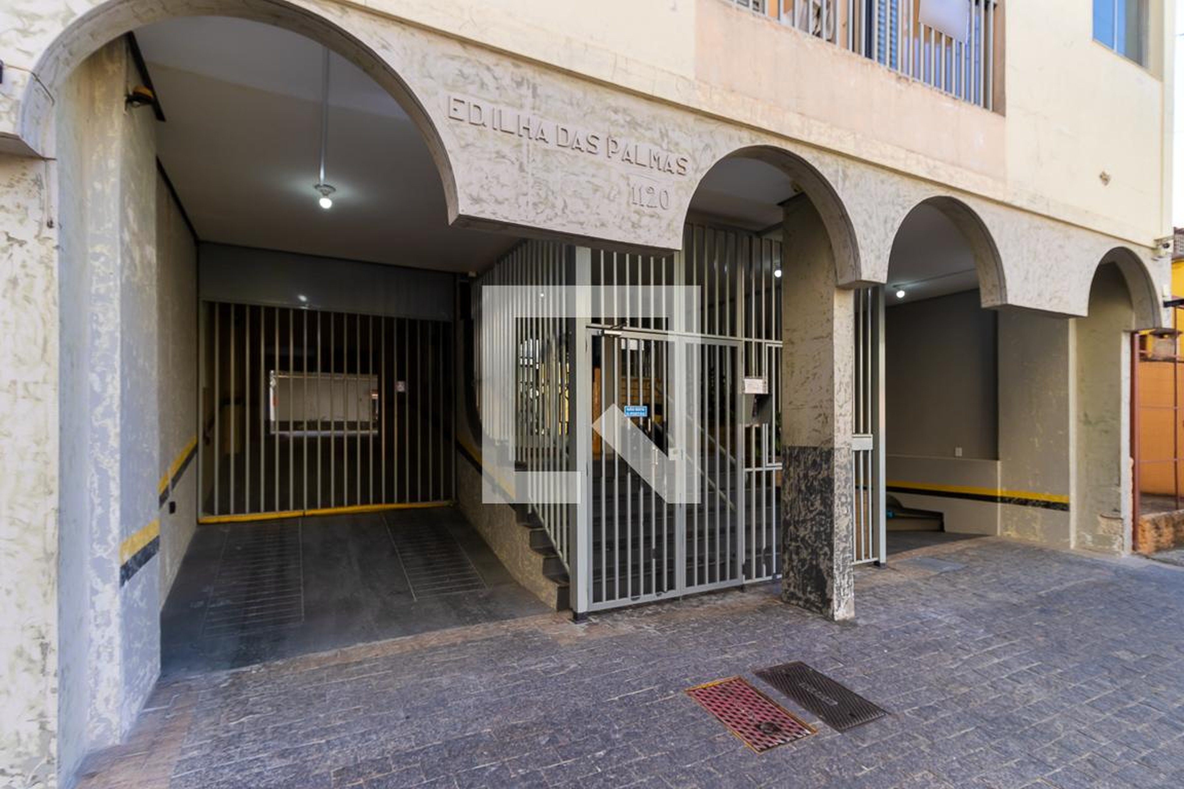 Fachada Condomínio em Rua Saldanha Marinho, 1120