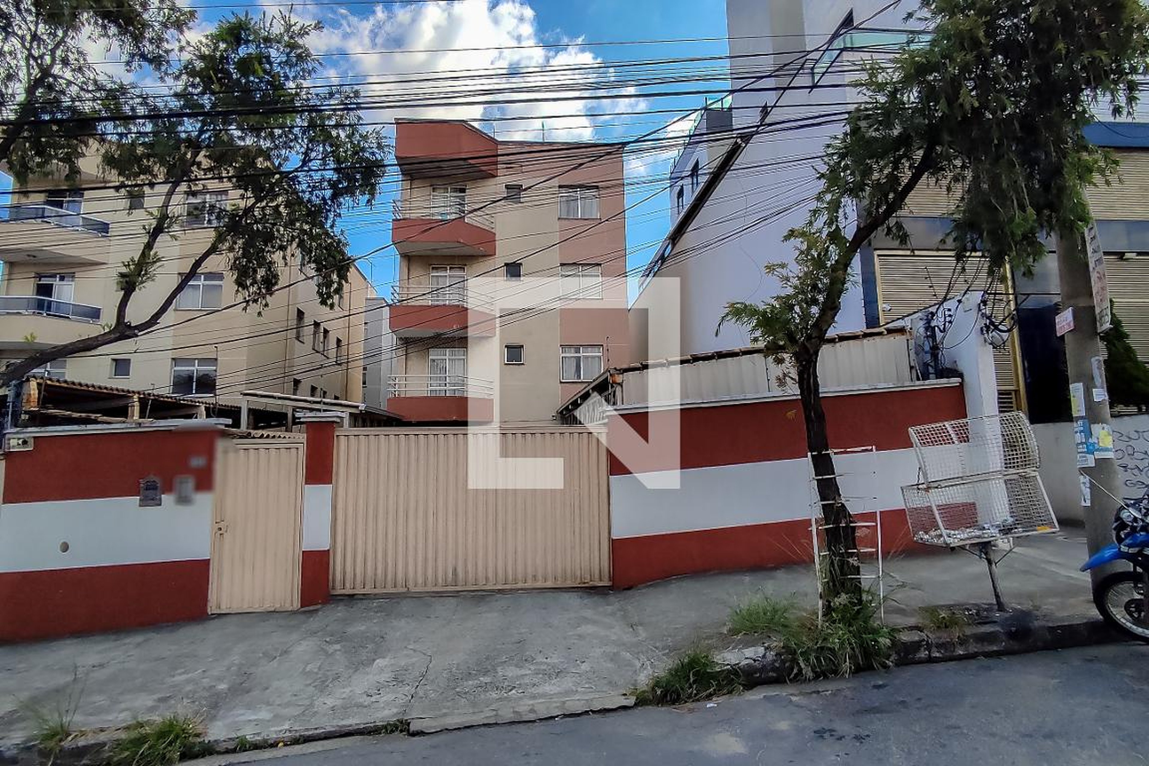 Fachada Condomínio em Rua Rio Solimões, 426