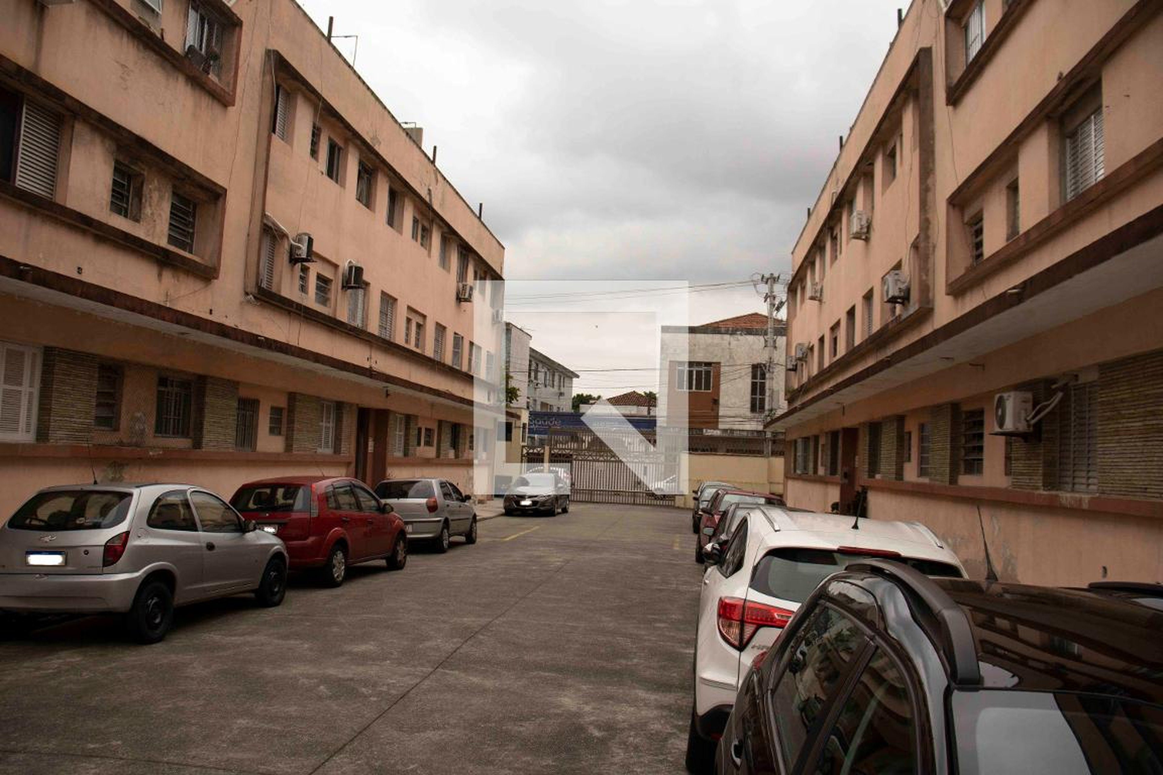 Fachada Condomínio em Rua Marquês de São Vicente, 197