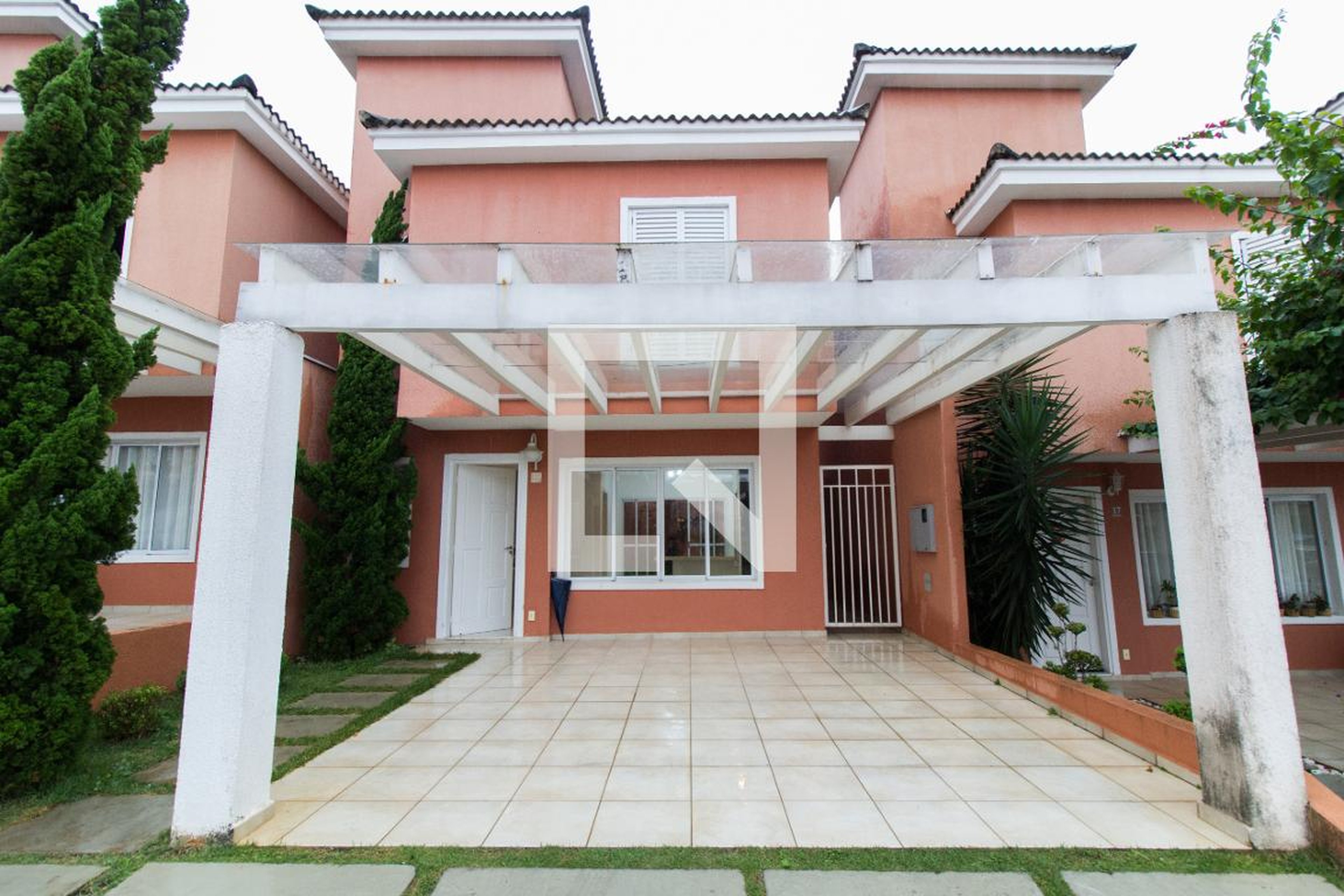 Fachada Condomínio Elton Ville