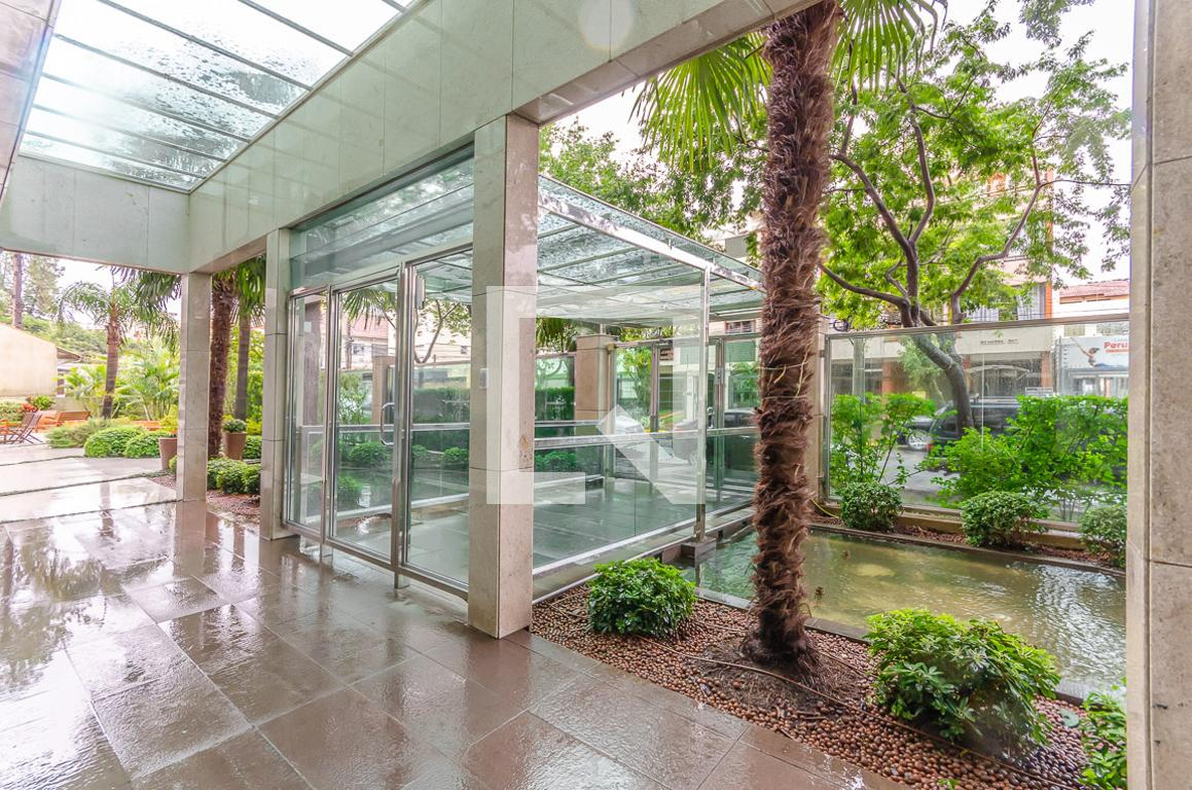 Entrada - Olympic Home Resort