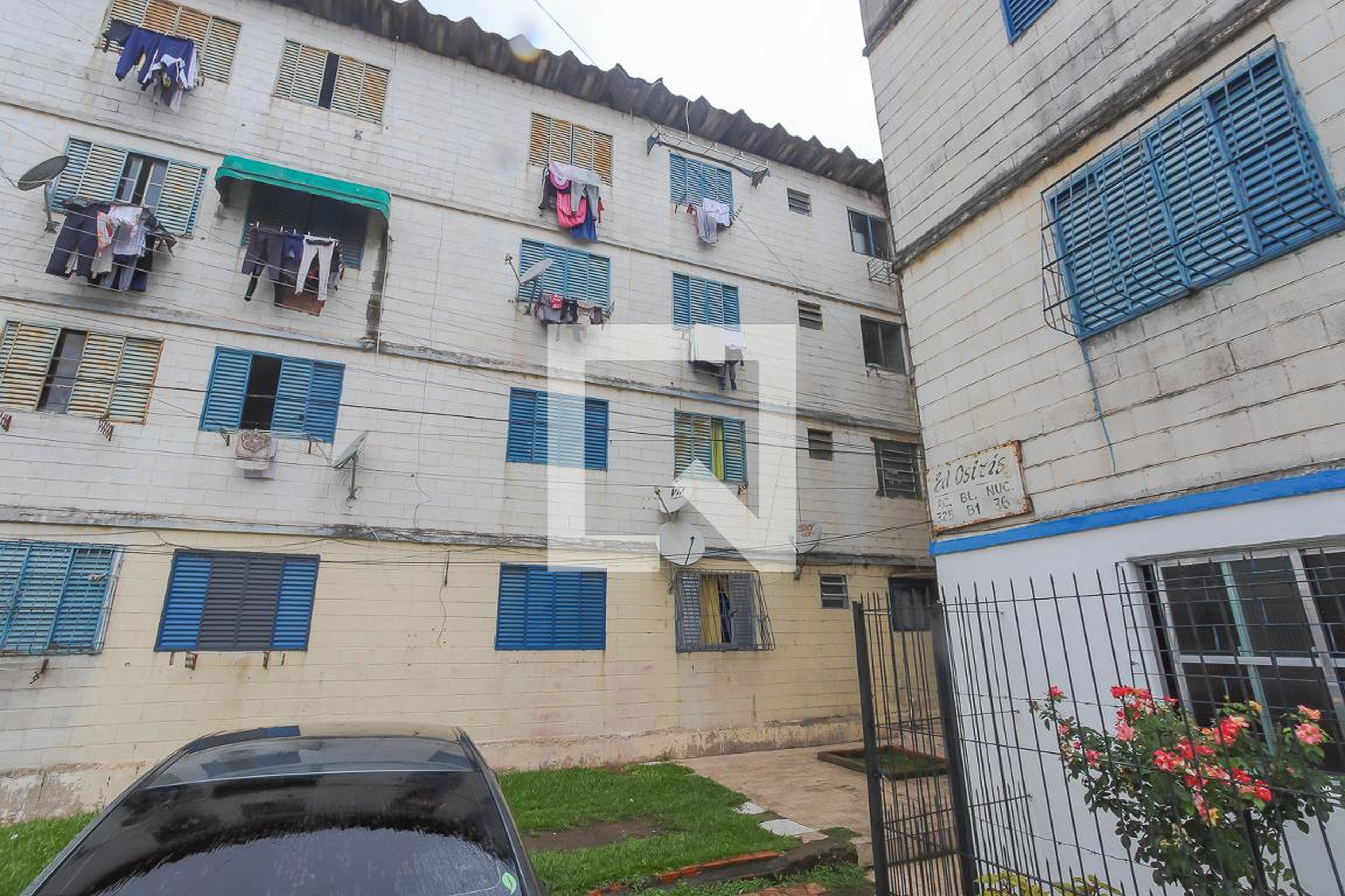 Fachada do Condomínio Condomínio Maranon