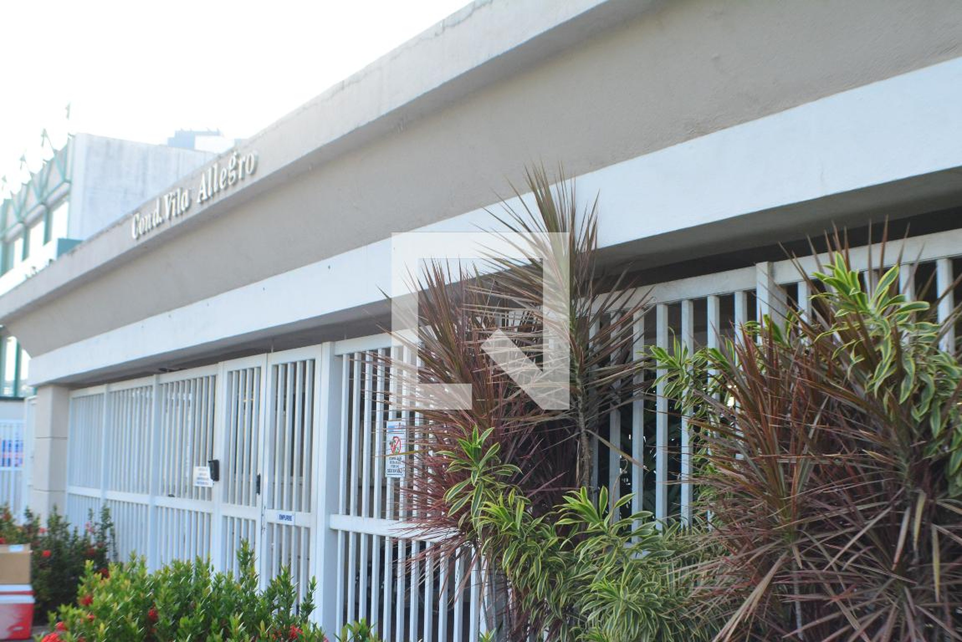 Fachada do Condomínio Condomínio Villa Alegro