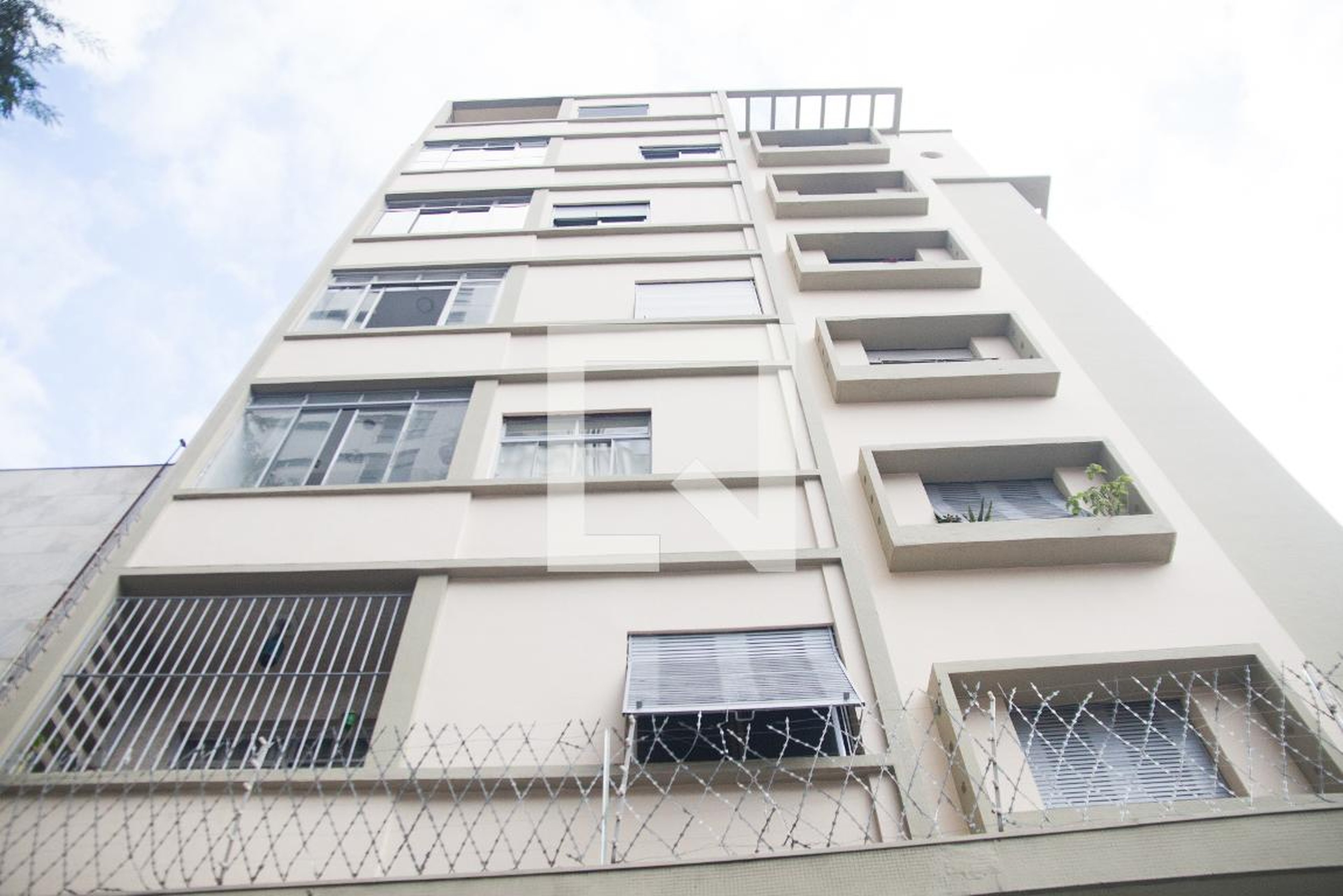 Fachada do Prédio Edifício Tana